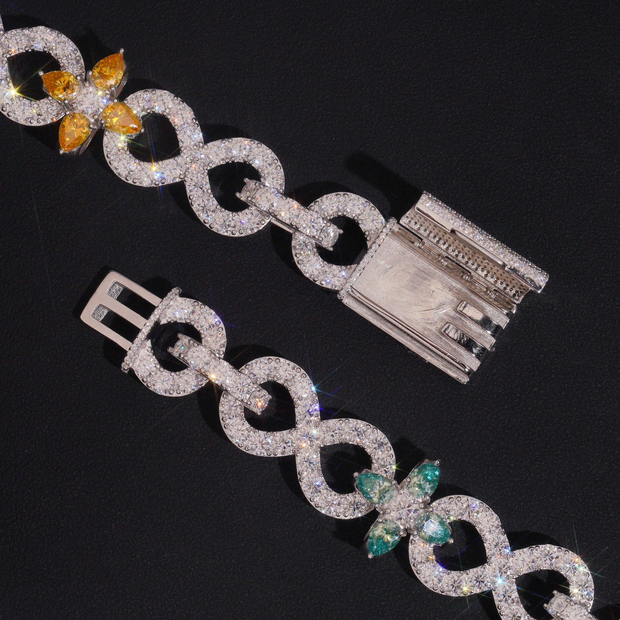 20MM Moissanite Flower Infinity Link Chain 14K Gold