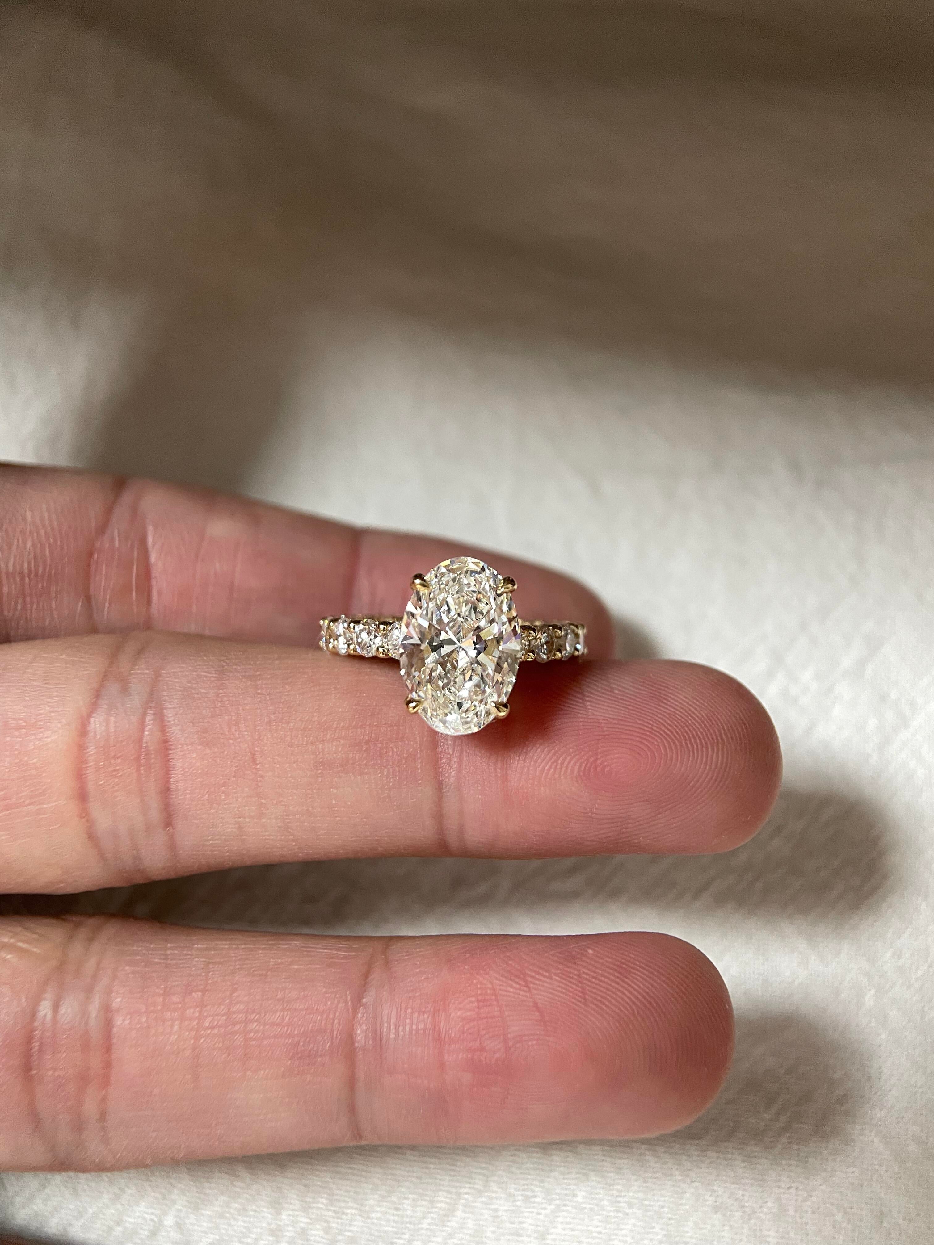 18K Yellow Gold 3 Carat Lab Grown Diamond Ring with IGI