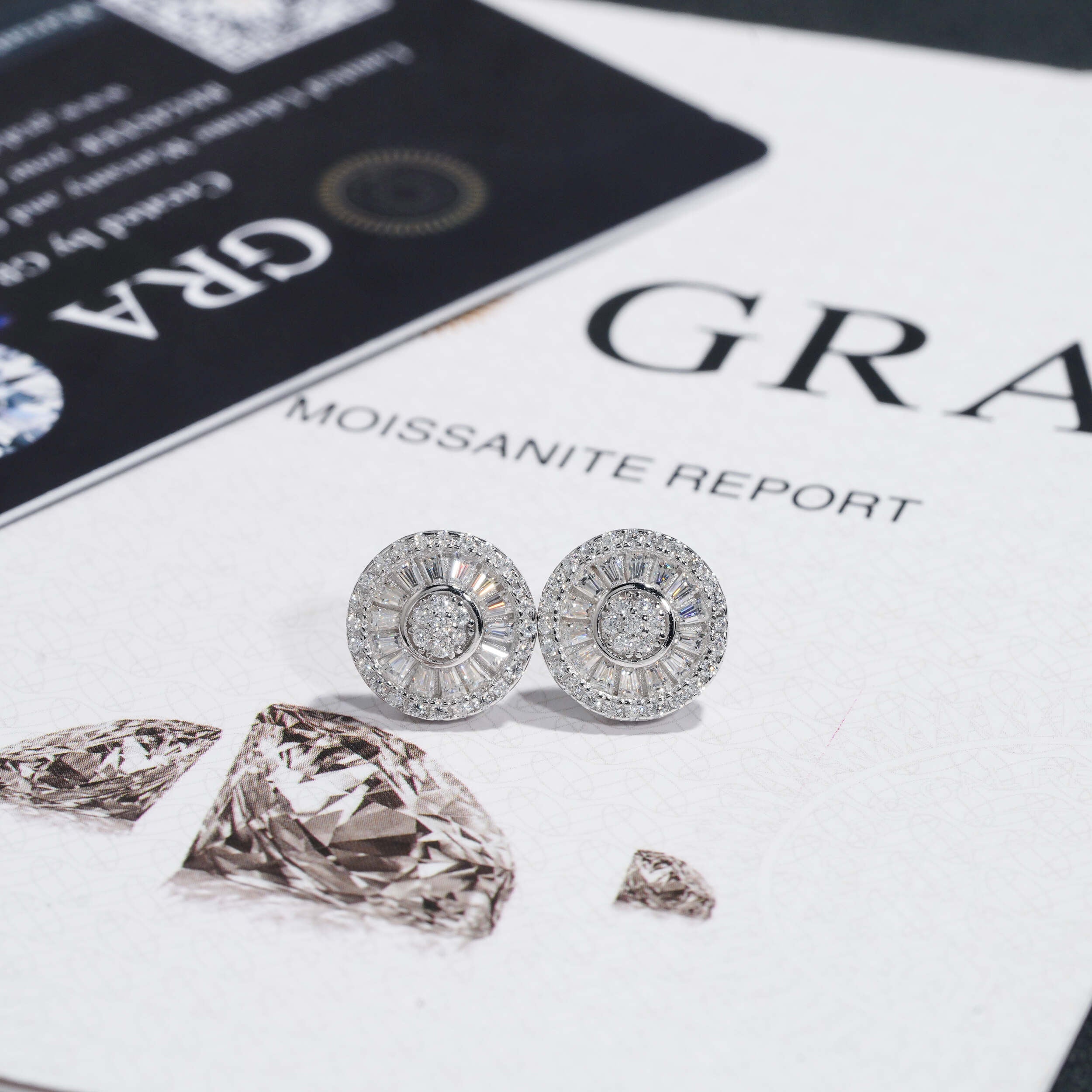 Silver Round Bageutte Cut Moissanite Diamond Earrings For MEN With GRA Report