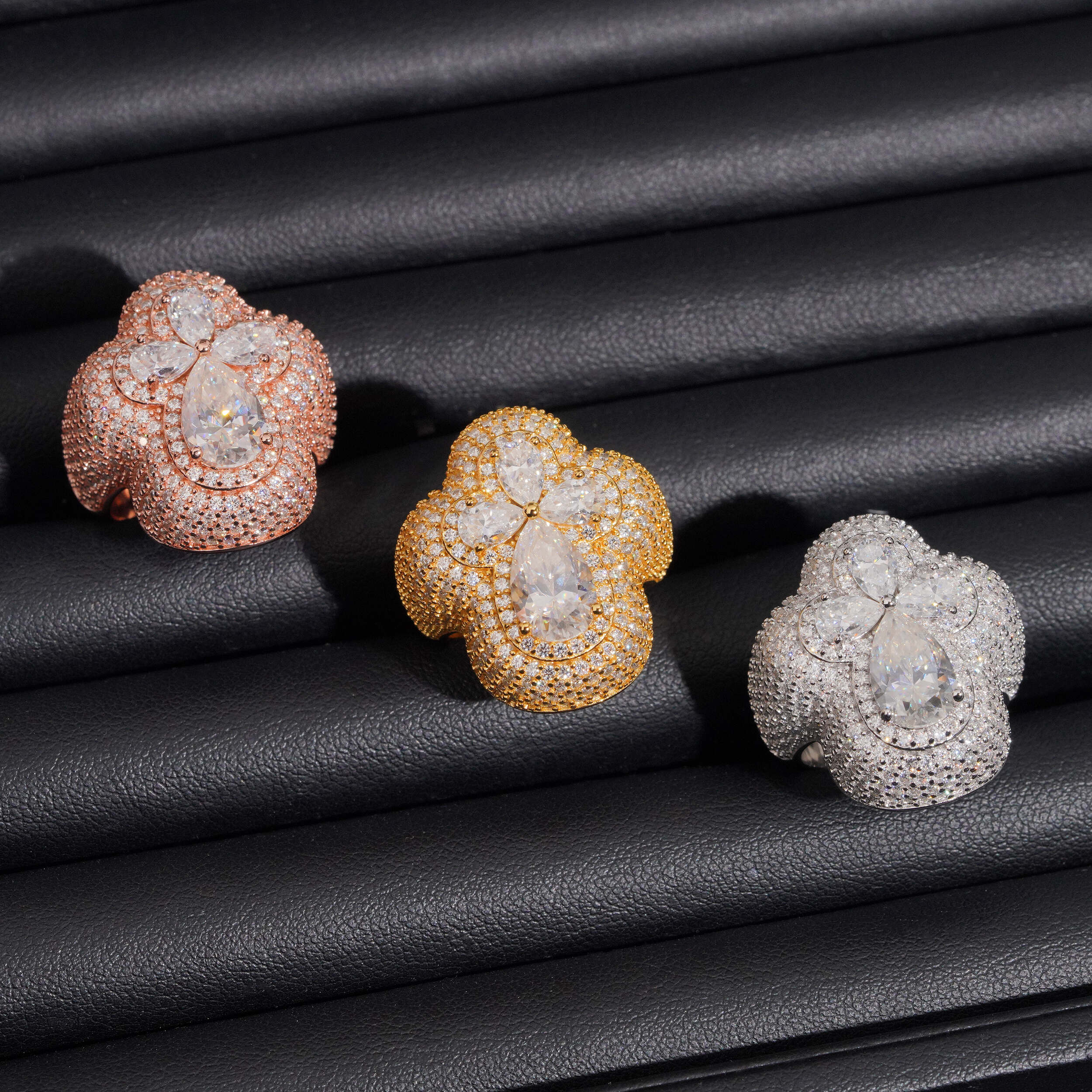 925 Sterling Silver Hip Hop Clover Shaped Moissanite Men Iced Out Ring