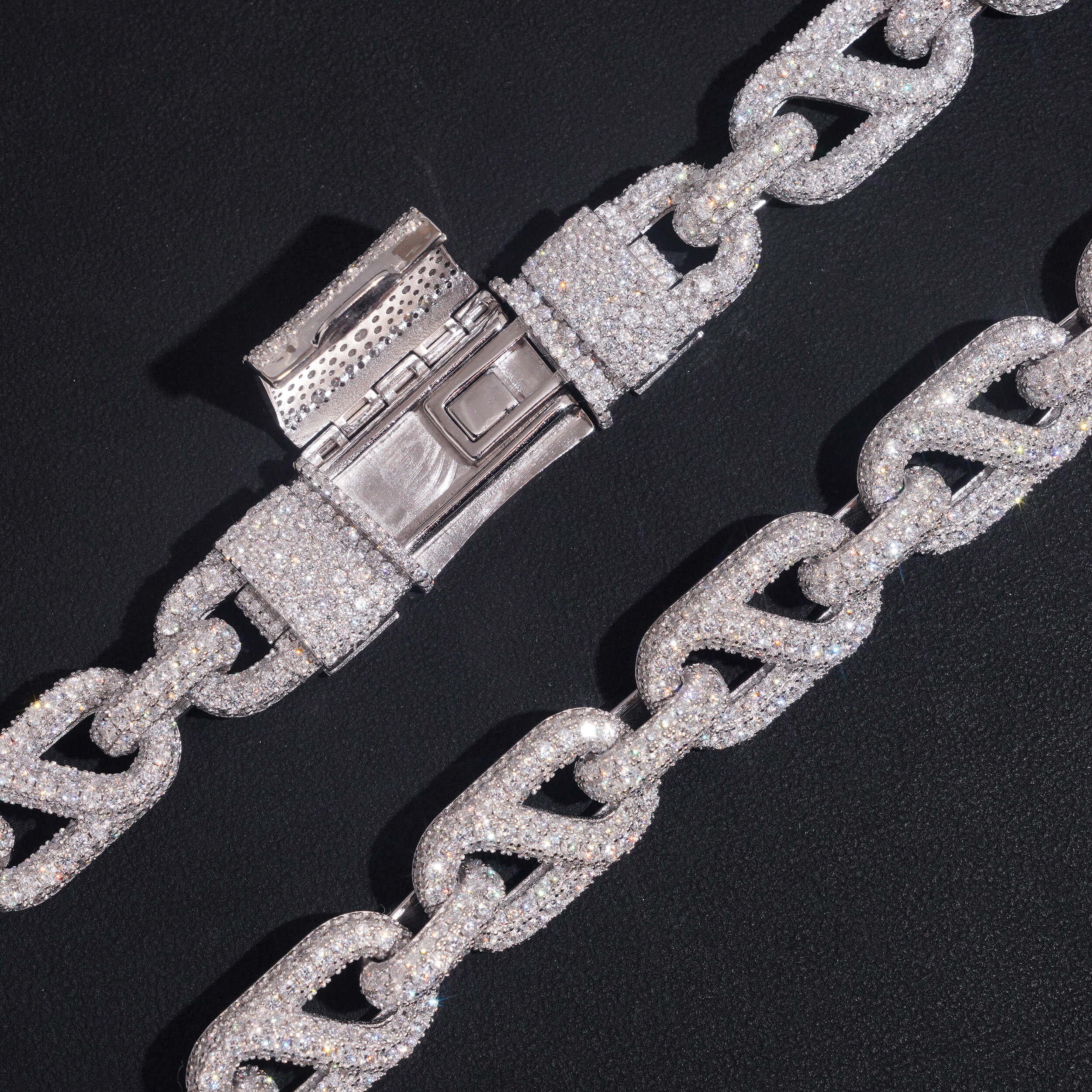 15MM Oval Link VVS Moissanite Diamond Link Chain Necklace With Mosaic Setting New Clasp