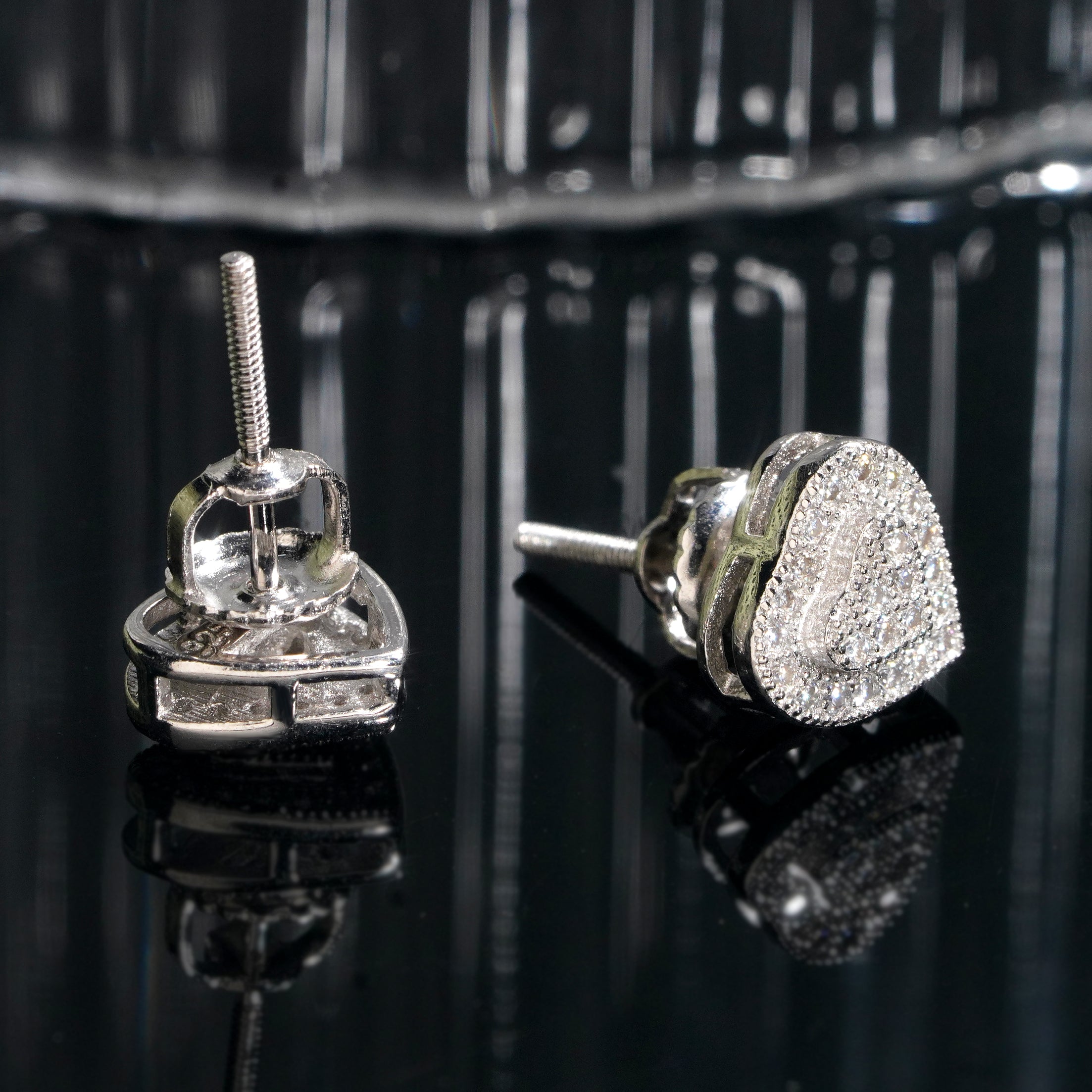 925 Sterling Silver Heart Shaped VVS Moissanite Studs Earrings Screw Back