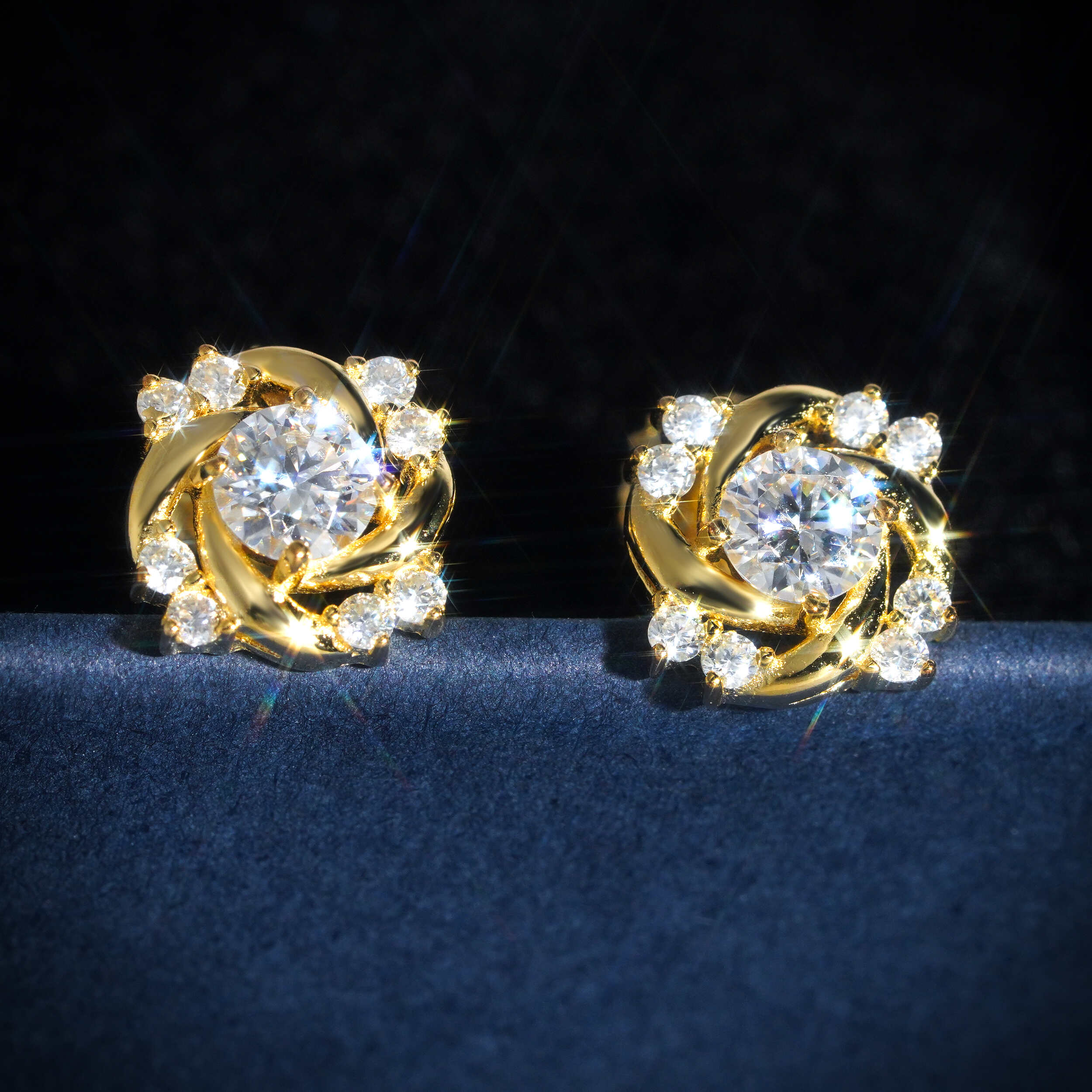 Flower Shaped VVS Moissanite Stud Earrings Screw Back 925 Sterling Silver