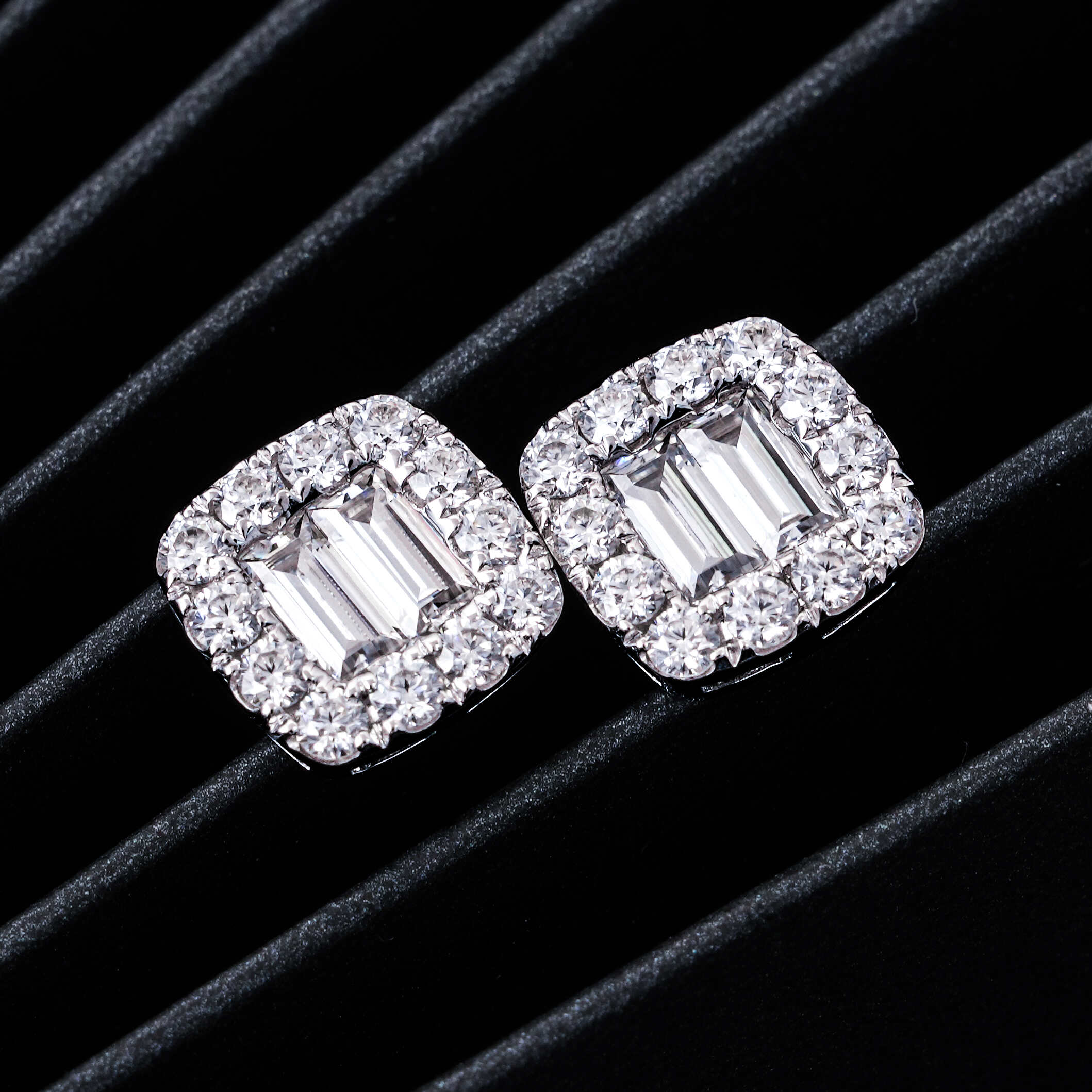Classic Design Square Shape Baguette VVS Moissanite Diamond Studs For Men and Women