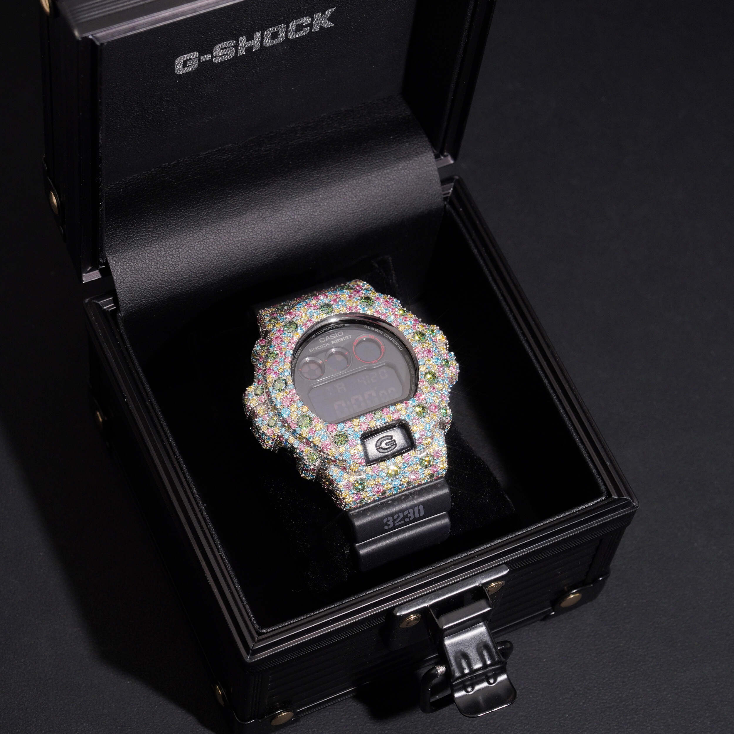 Mosaic Setting Color Moissanite Diamond G Shock Watch