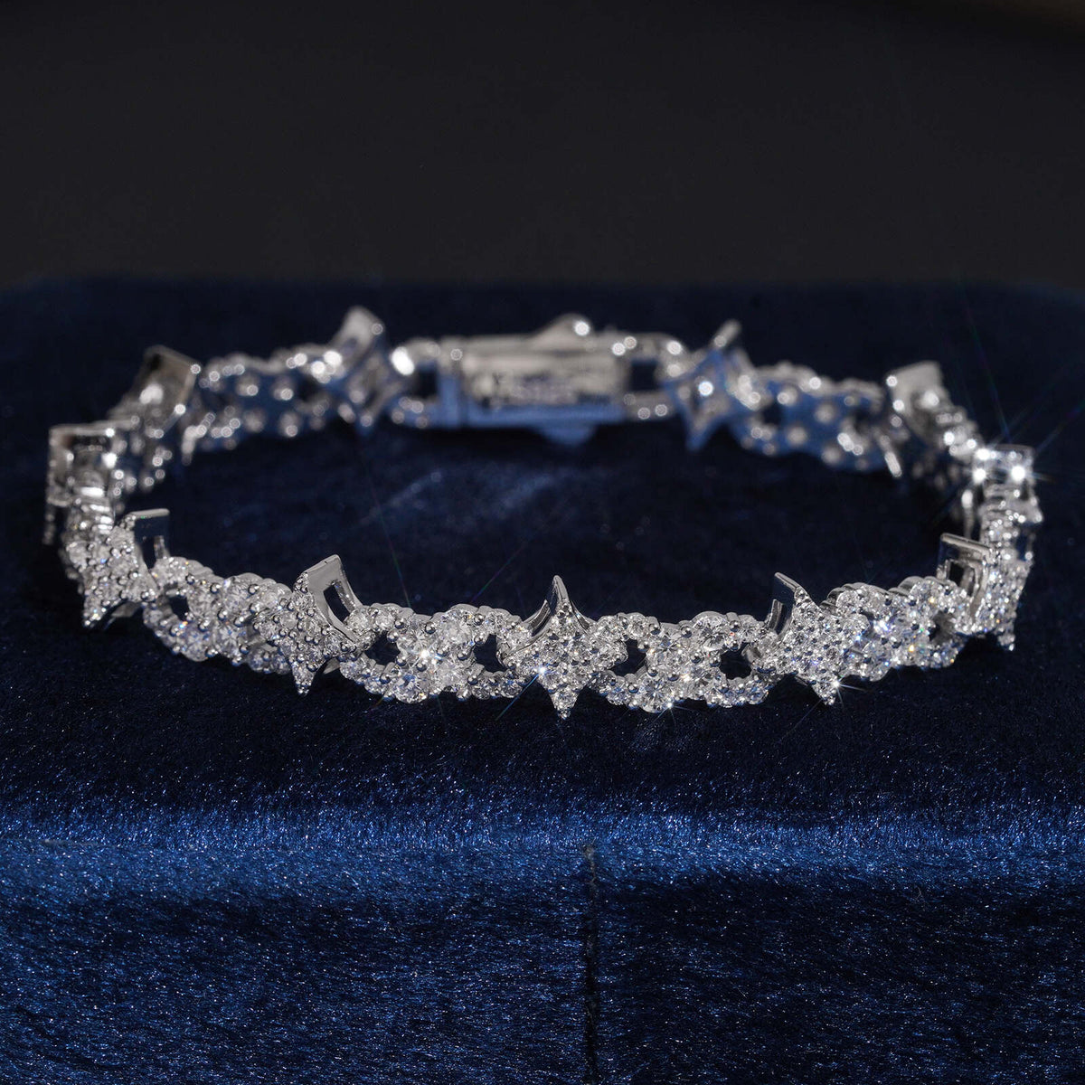 925 Silver VVS Lab Grown Diamond Men Bracelet