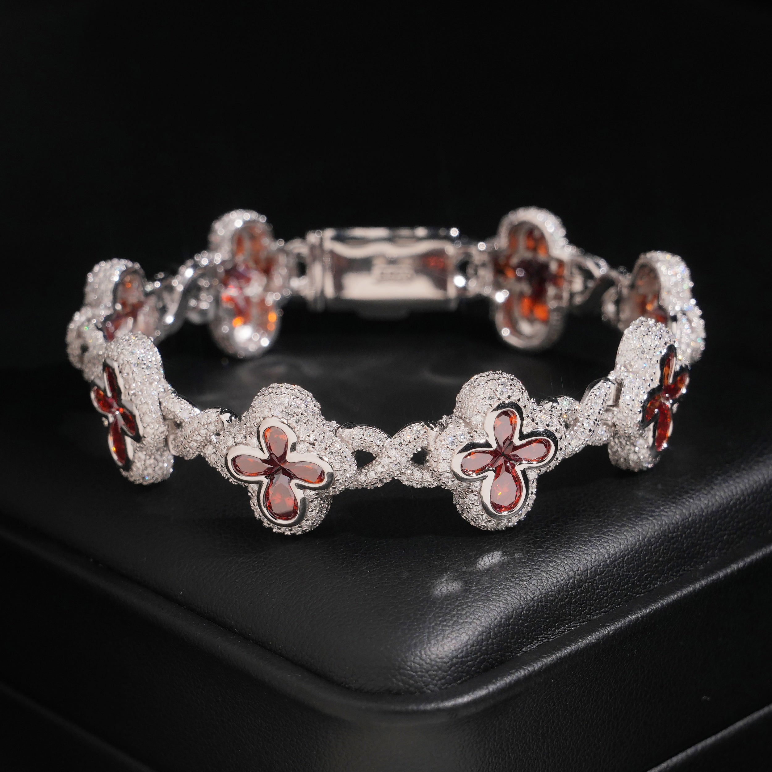 15MM Men Clover Bracelet Color Moissanite Diamond