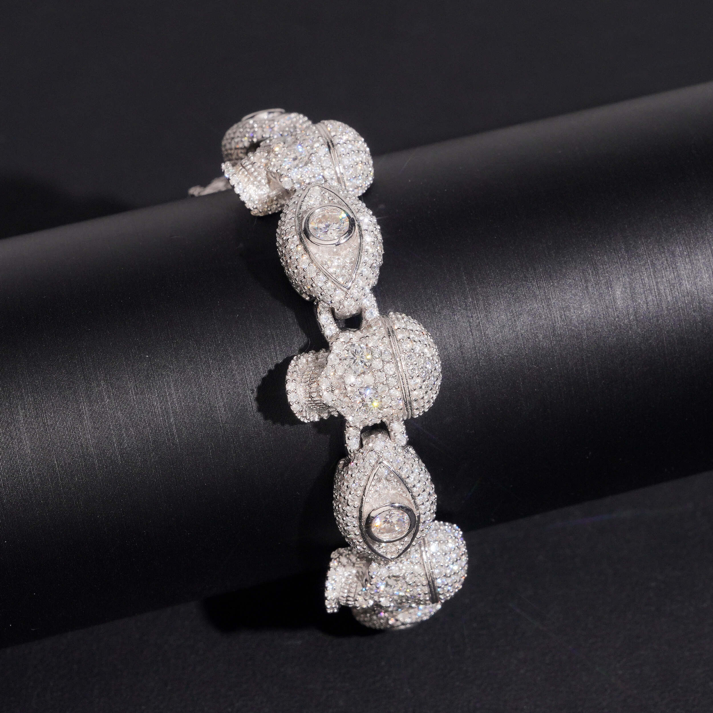 13MM Evil Eye Sukll Link Men Bracelet Moissanite Diamond