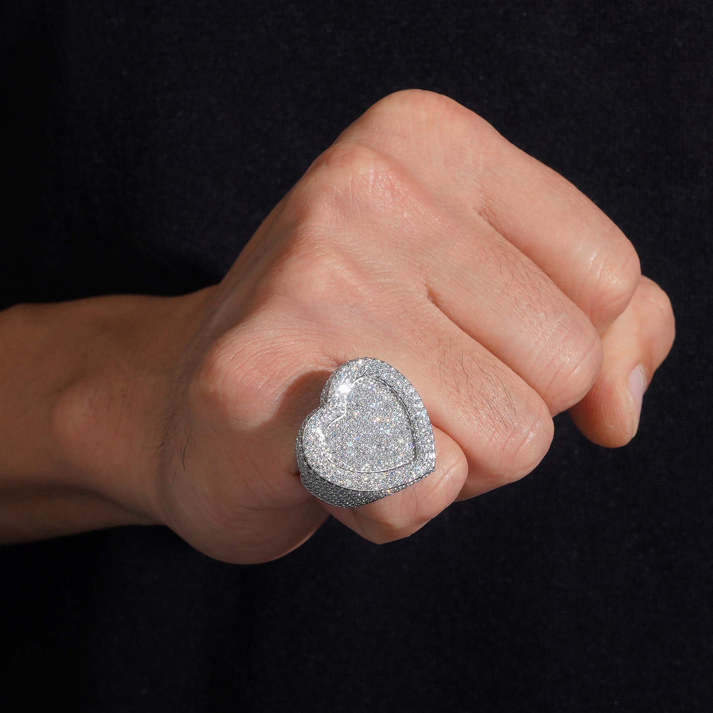 10K White Gold Heart Shaped VVS Moissanite Diamond Men Ring