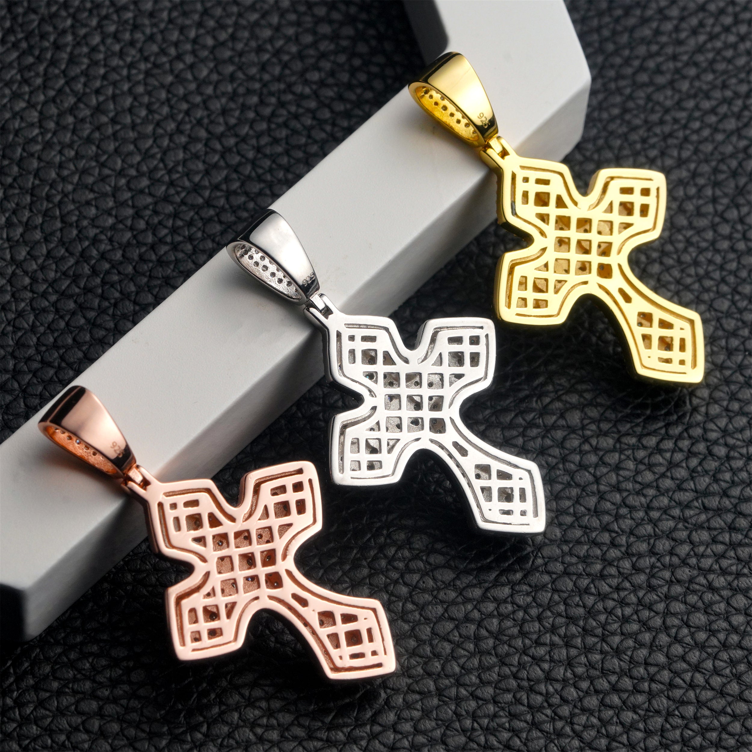 Iced Out Moissanite Diamond Cross Pendant 925 Sterling Silver Hip Hop Jewelry