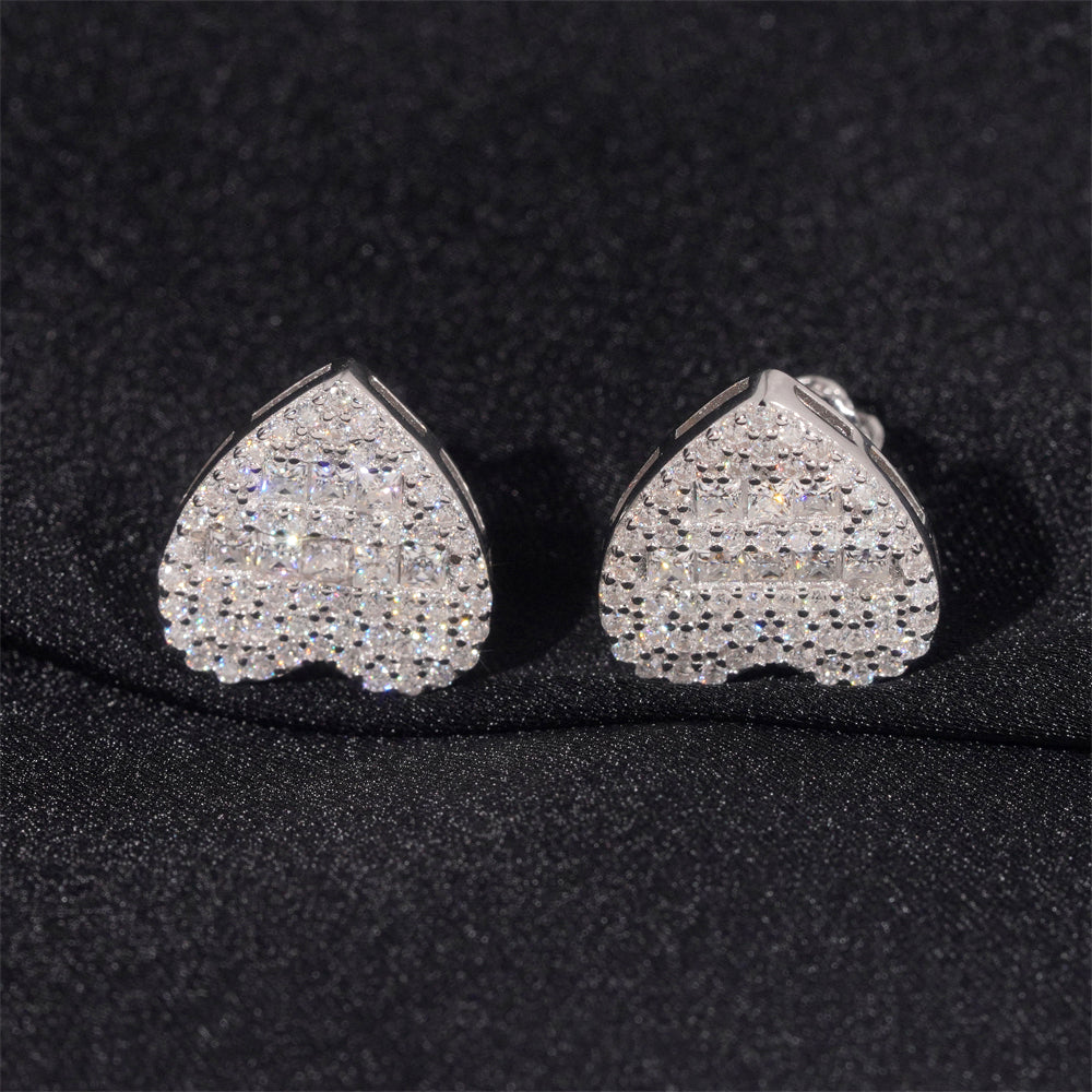 Heart Sahped VVS Moissanite Stud Earrings Screw Back With GRA Report