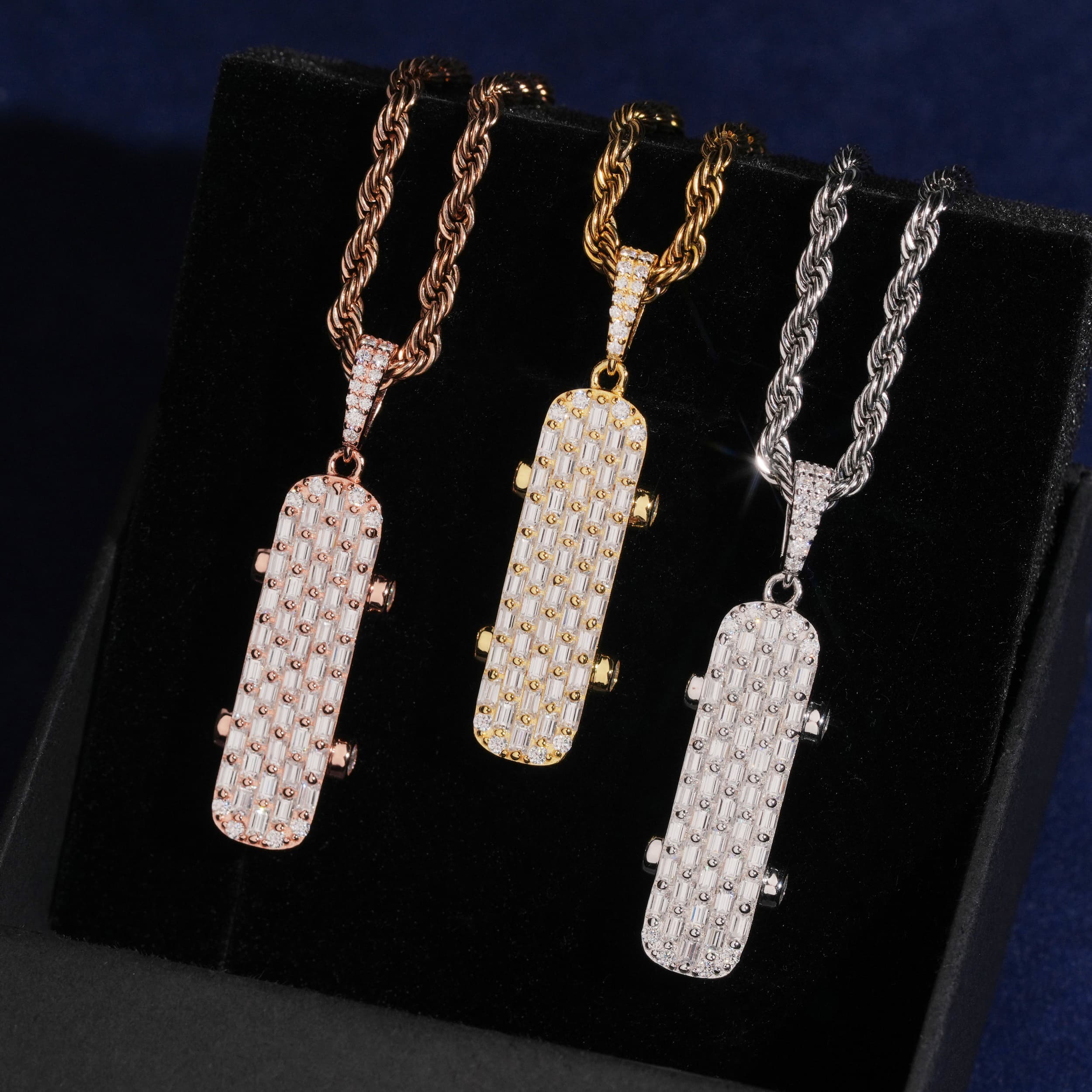 Street Fashion Jewelry Skateboard Pendant VVS Baguette Cut Moissanite Diamond