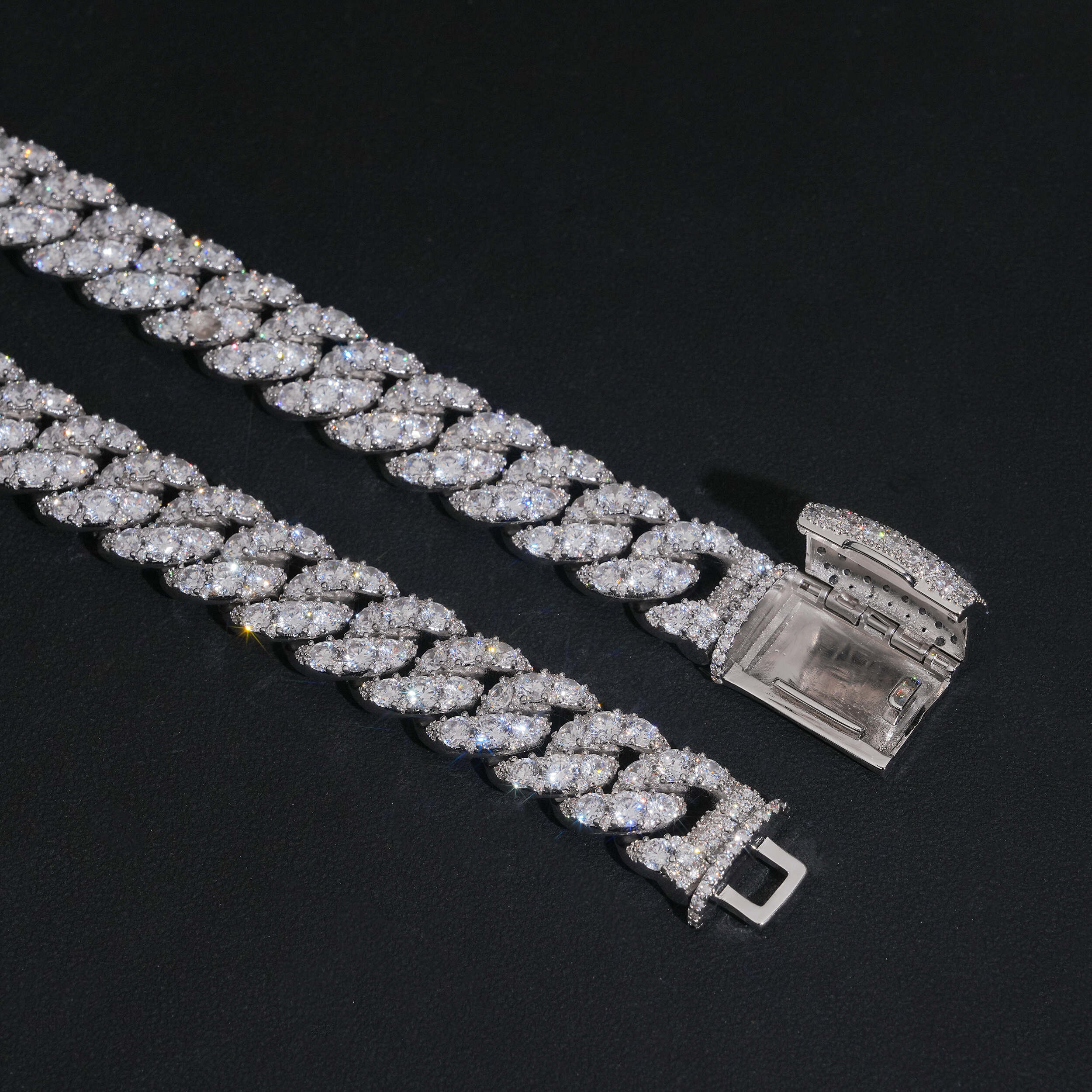 16MM Single One Row Moissanite Diamond Cuban Chain Curve Lock