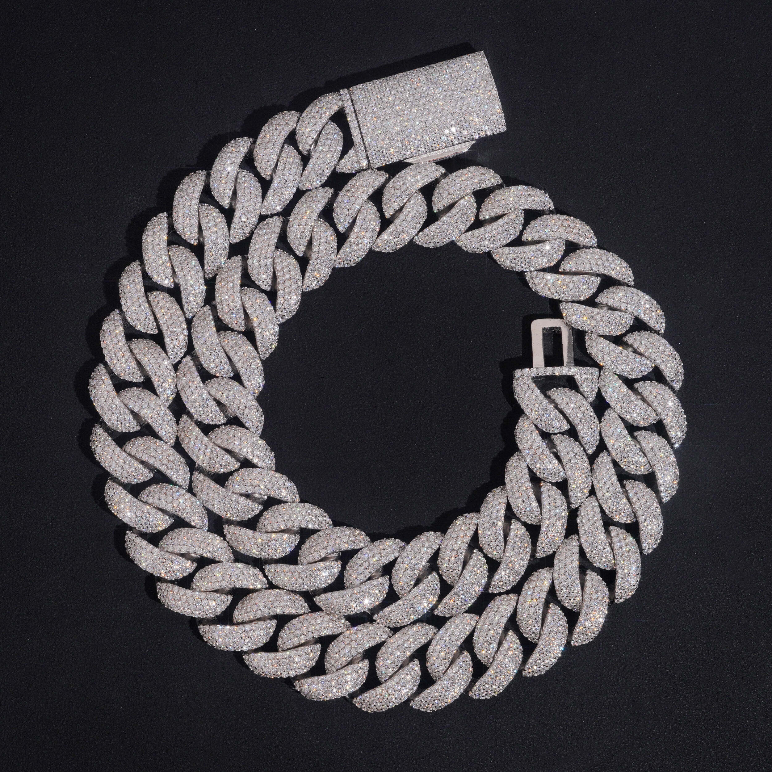 New Arrival Classic Design 20MM Miami Cuban Link Necklace VVS Moissanite Diamond Fully Iced