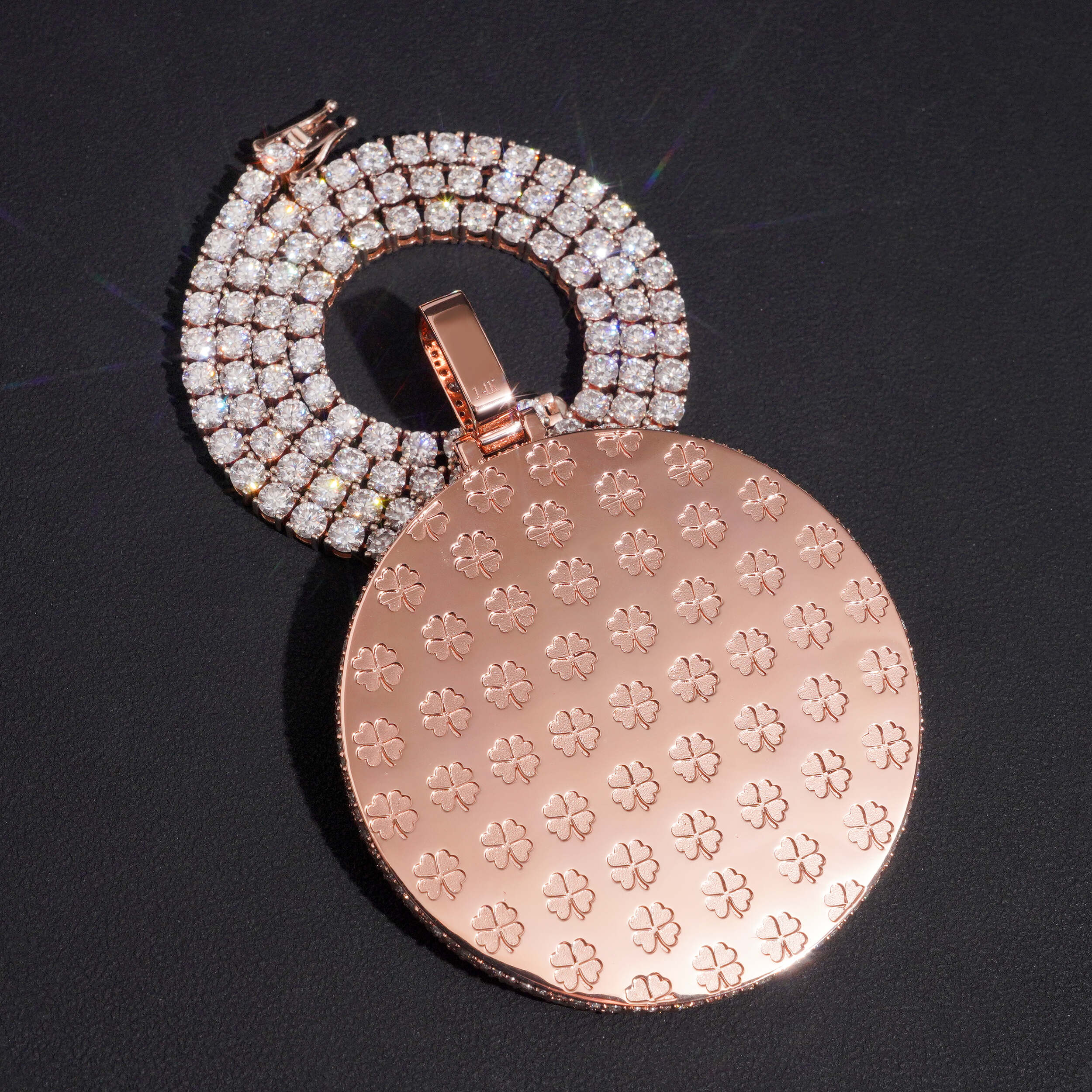 2.5inch Width Mosaic Setting Photo Memory Pendant Moissanite Diamond Jewelry