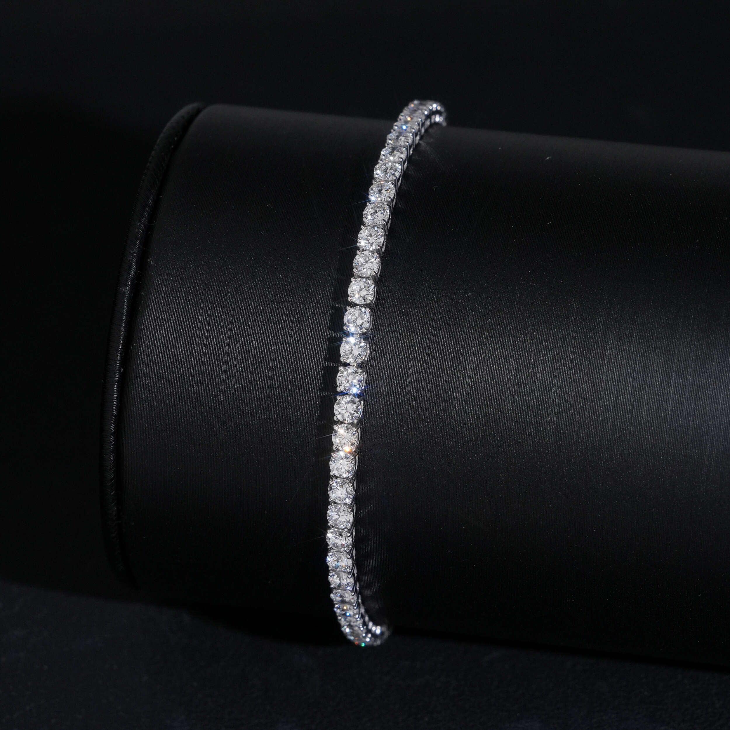 10K White Gold 2MM VVS Lab Diamond Tennis Bracelet