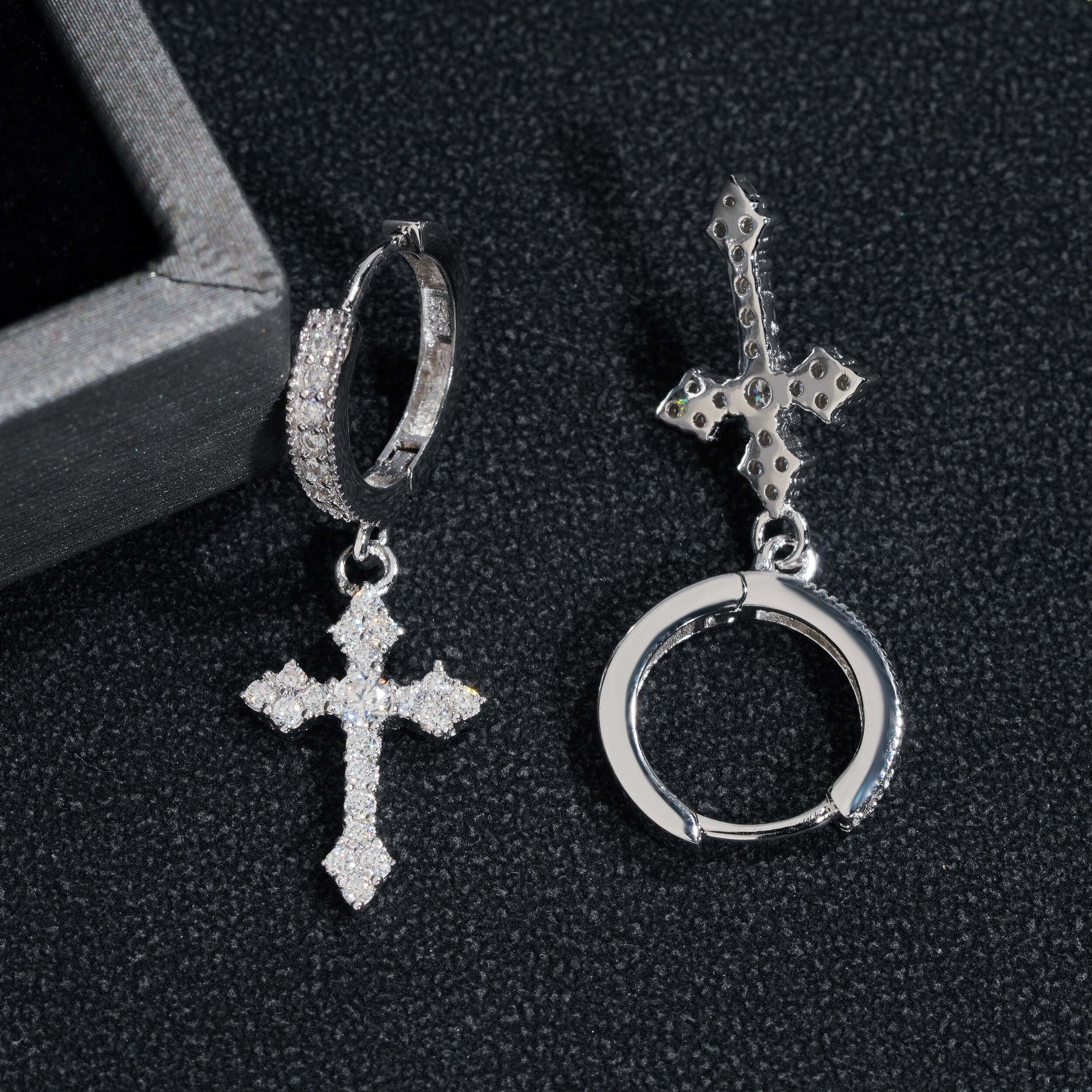 Iced Out VVS Moissanite Cross Hoop Earrings Unisex Hip Hop Jewelry