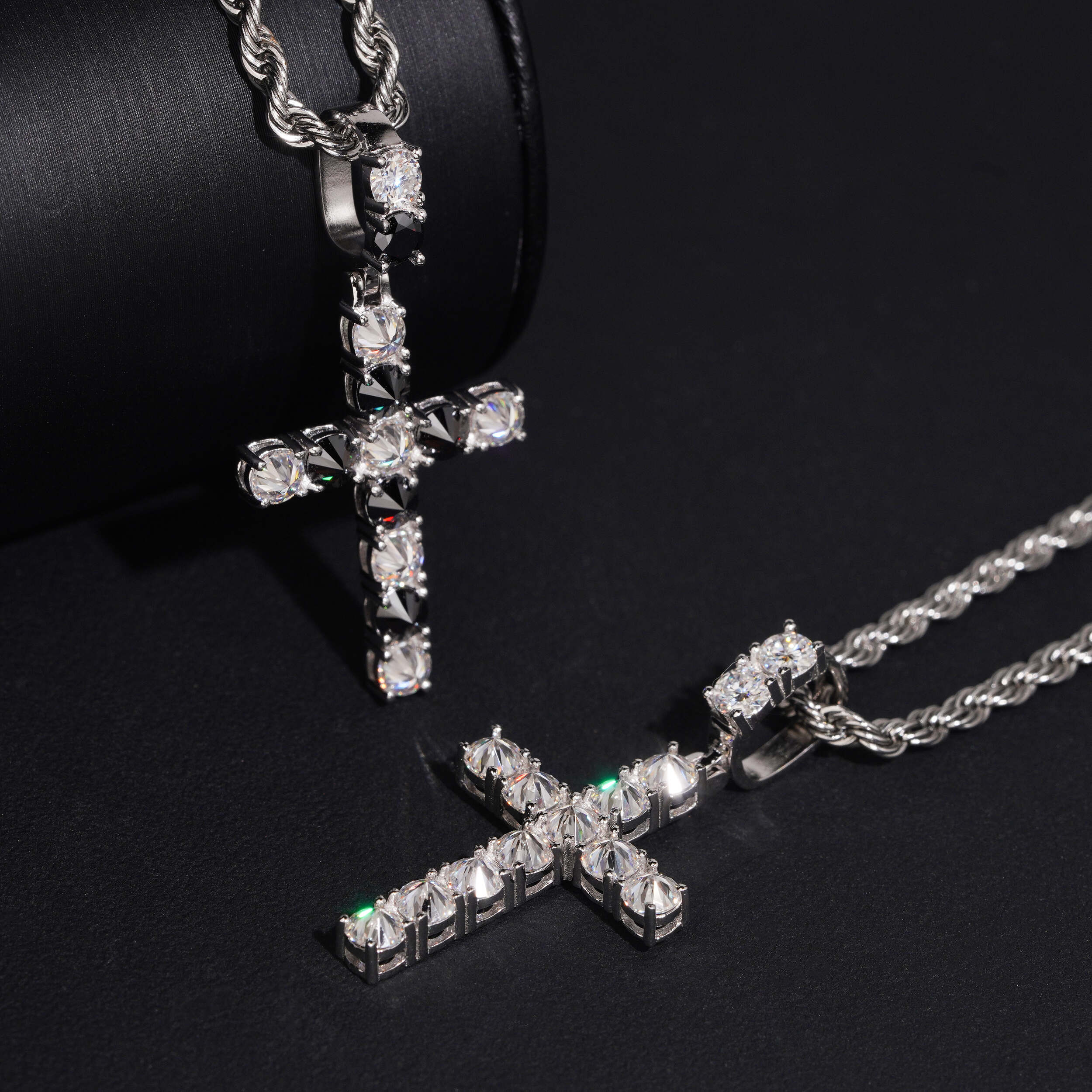 4MM Moissanite Diamond Inverted Upside Down Setting Solitaire Cross Pendant