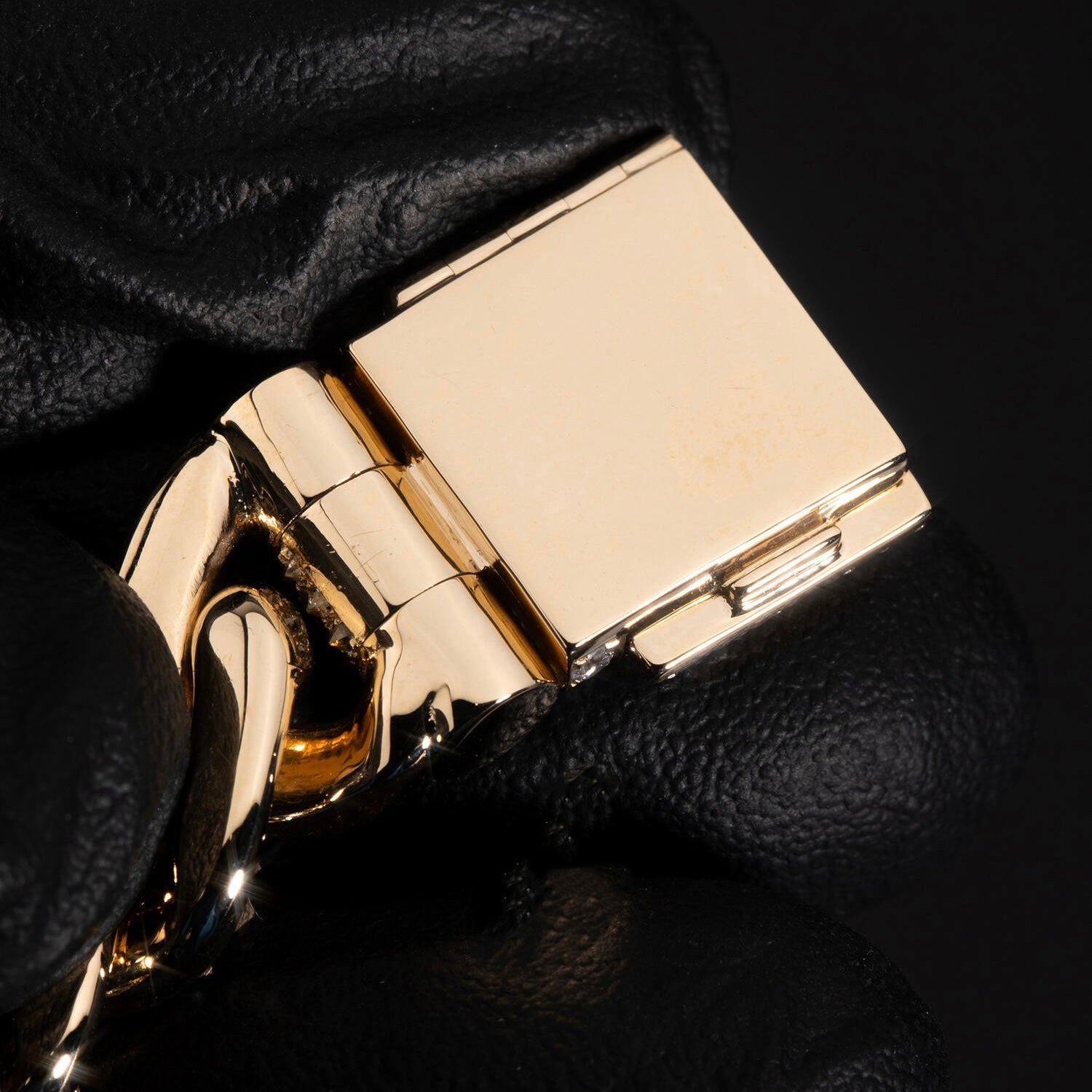 15MM Upside Down Mosaic Inverted Setting Cuban Lab Diamond