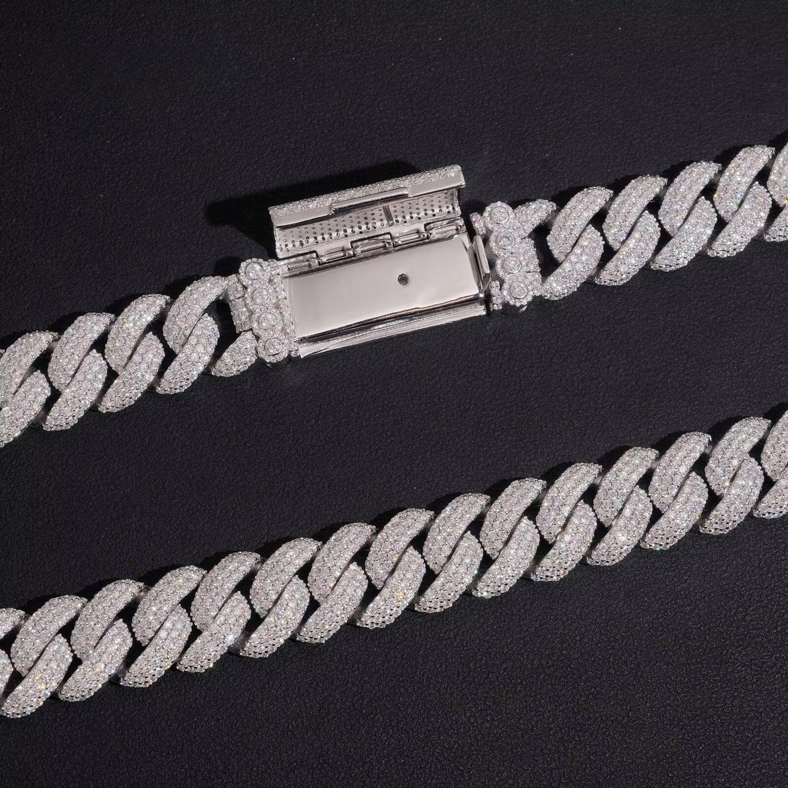 16MM Miami Cuban Link Chain Neckalce Moissanite Diamond