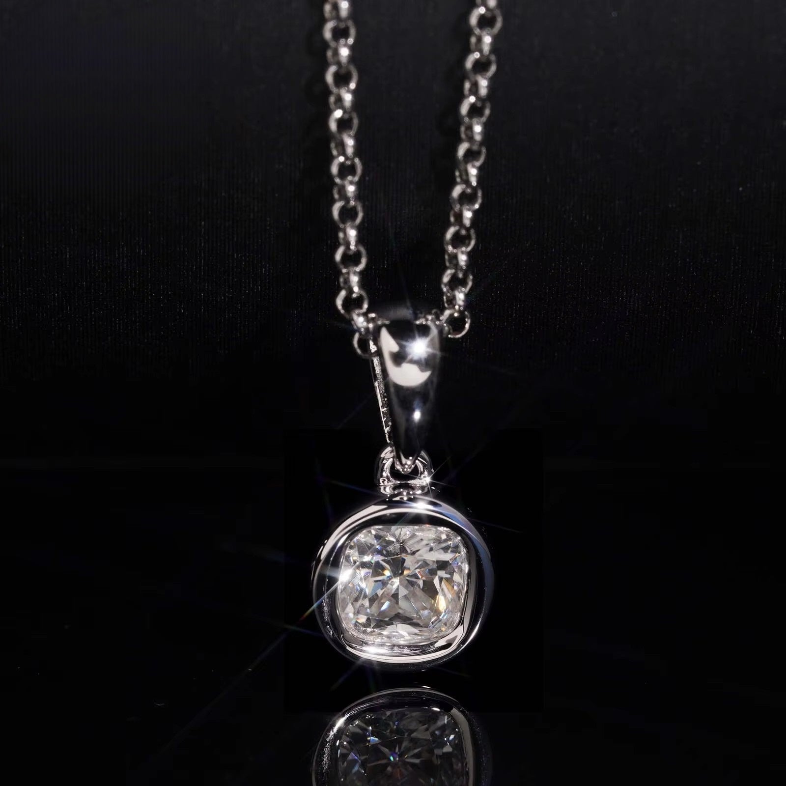 1CT Cushion Cut Women Moissanite Diamond Necklace