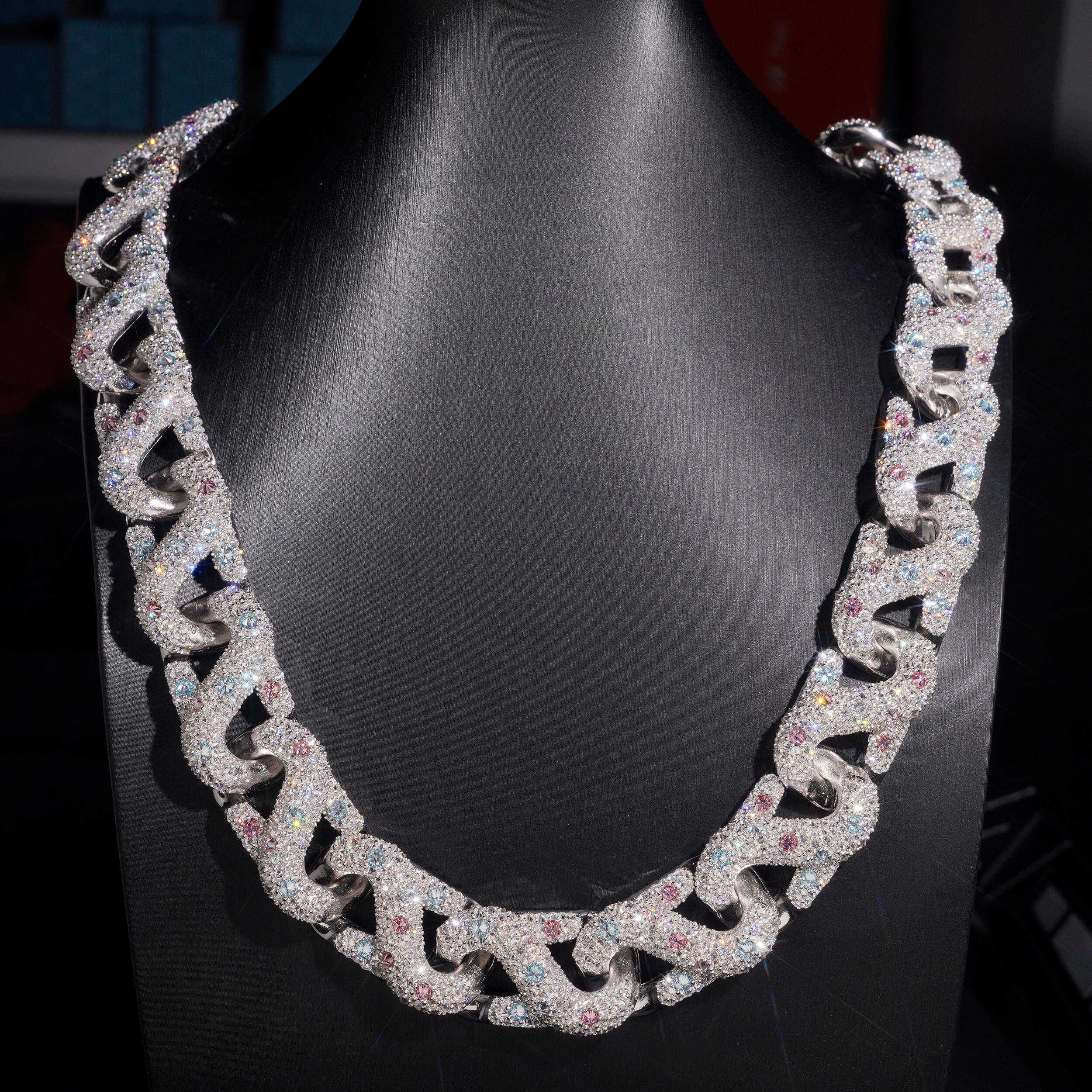 20MM Moisaic Upside Down Setting Infinity Chain