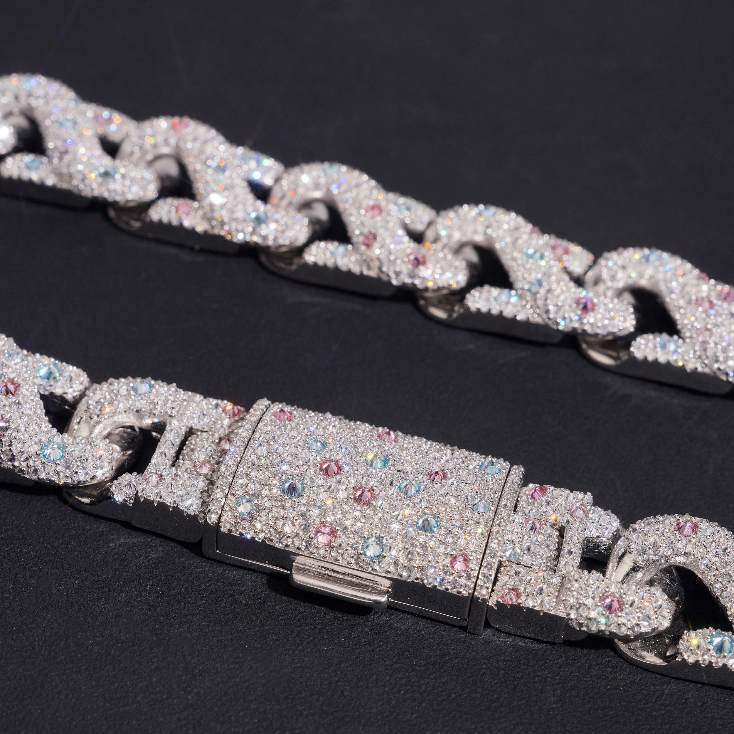 20MM Moisaic Upside Down Setting Infinity Chain