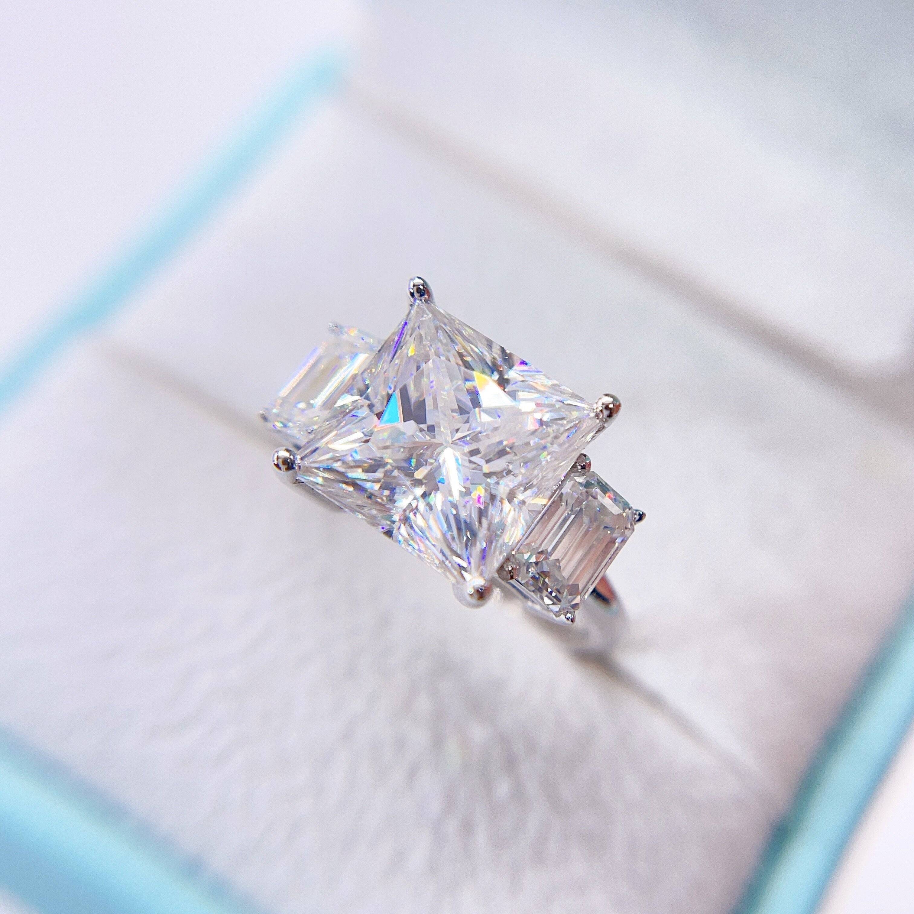 Princess Cut Mix Emerald Cut Three Stone Design Moissanite Engagement Ring Vintage Style