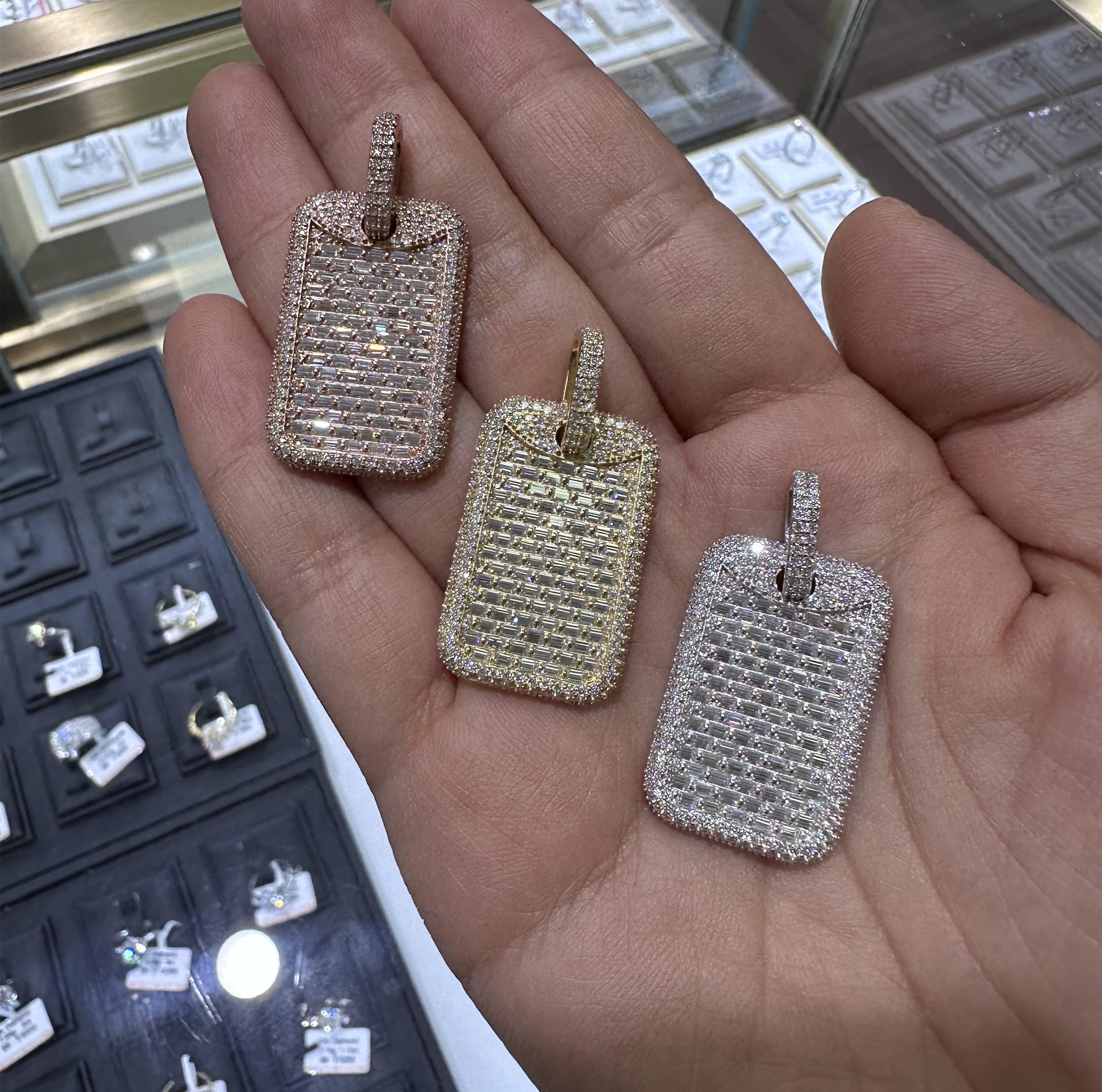 Mini Size Dogtag Pendant VVS Baguette Cut Moissanite