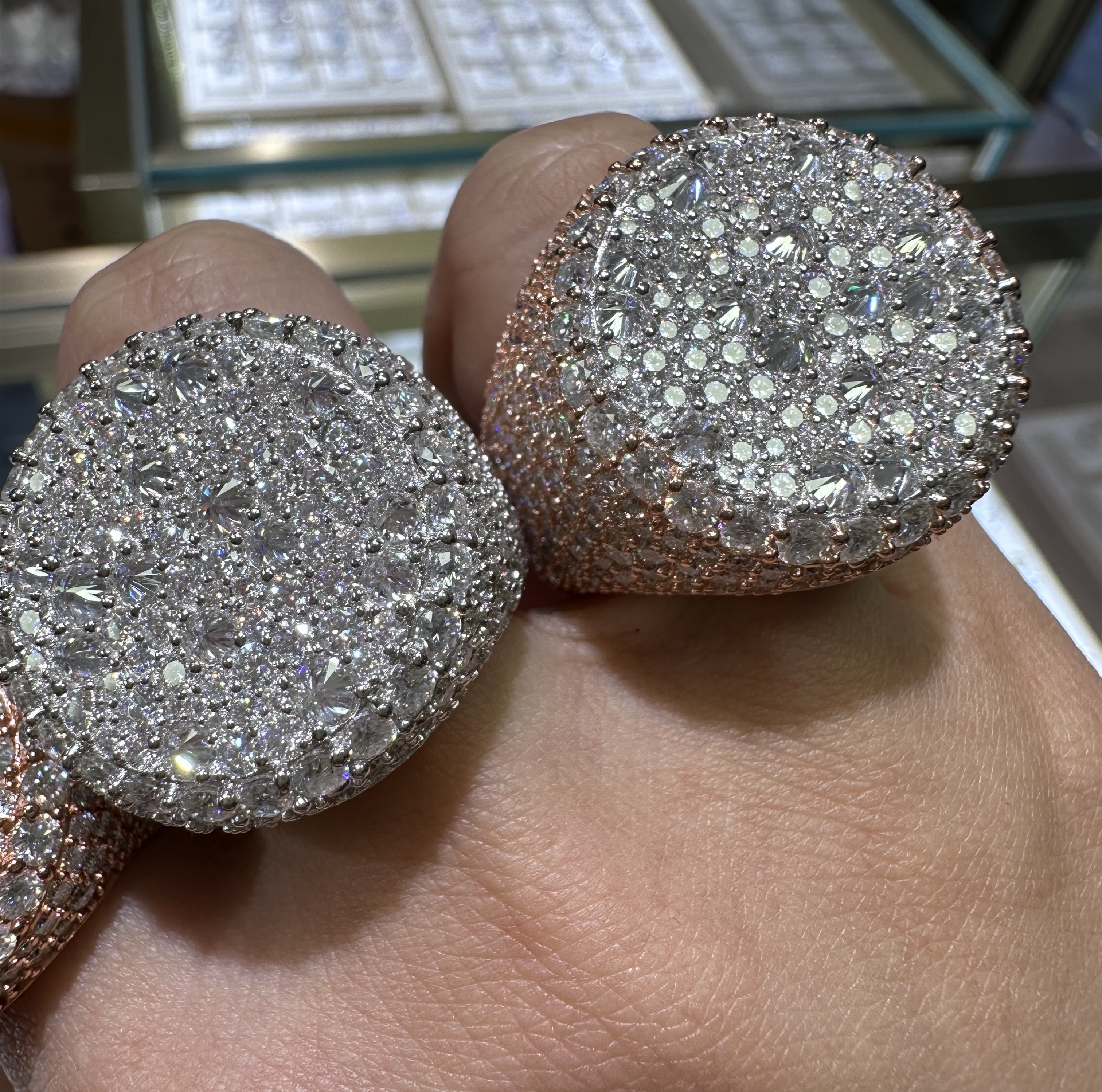 VVS Moissanite Diamond Mosaic Upside Down Setting