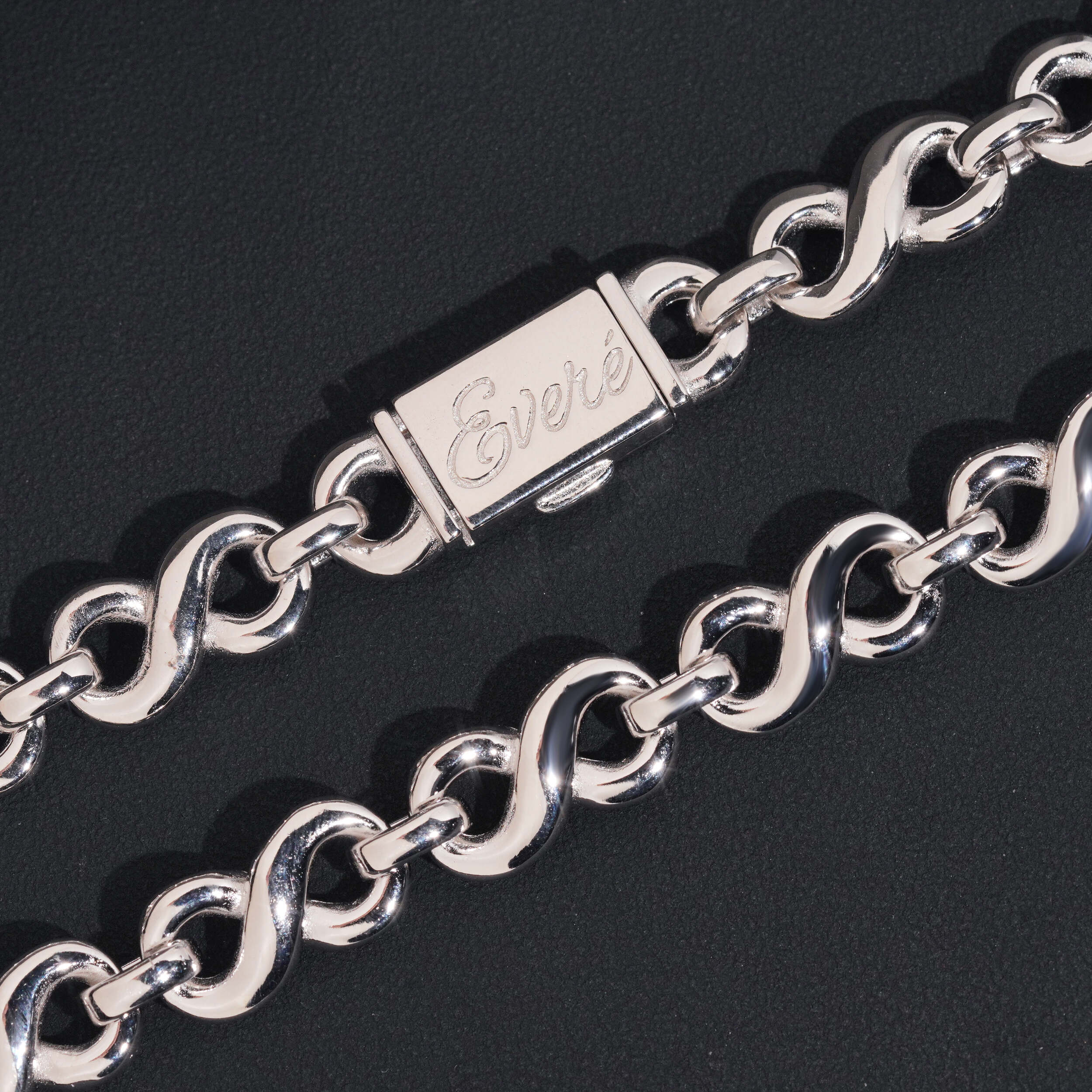 Custom Clasp 10MM Moissanite Infinity Link Chain 14K Gold