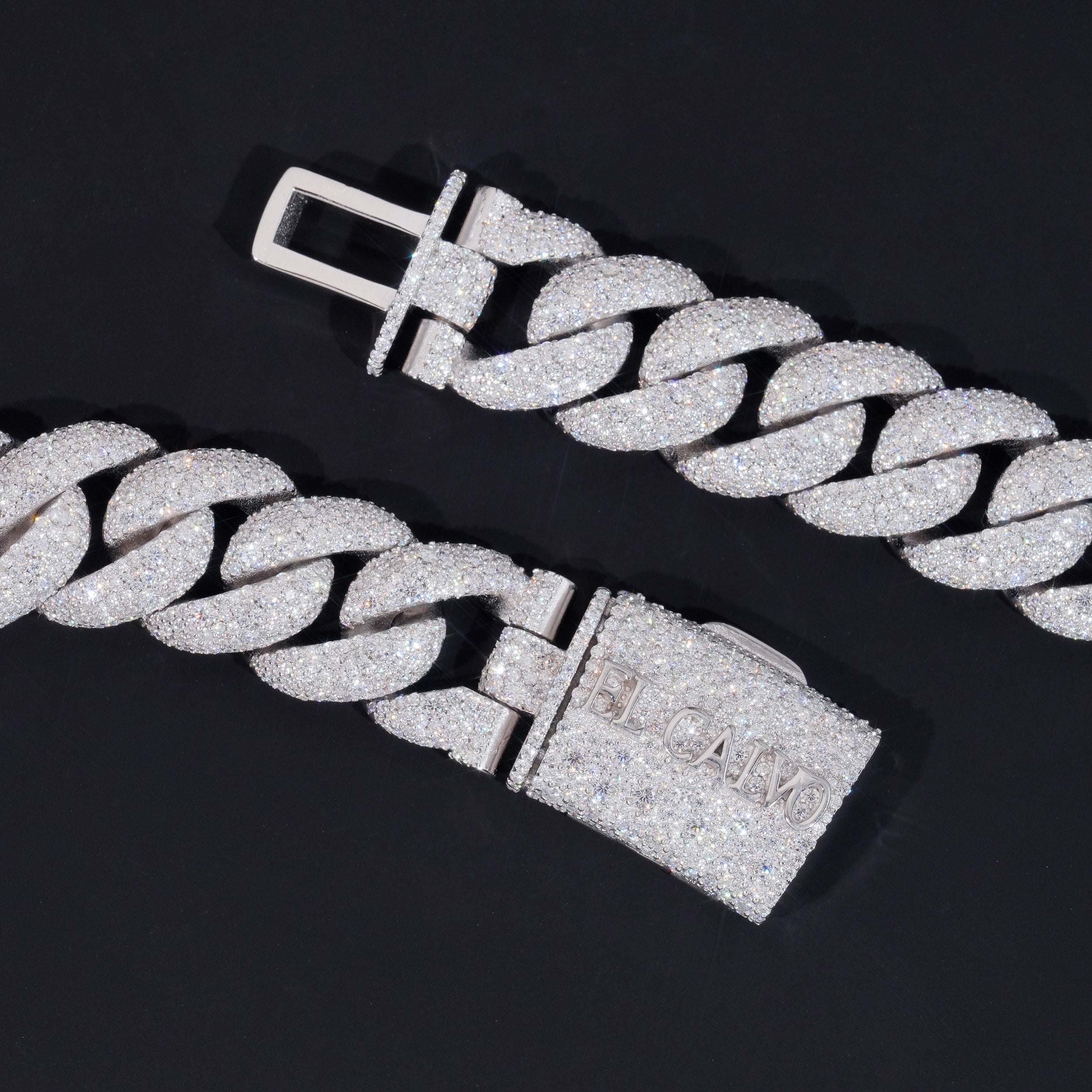 Custom Name Clasp 23mm Mosaic-Set diamond Cuban Link Chain 14K Gold