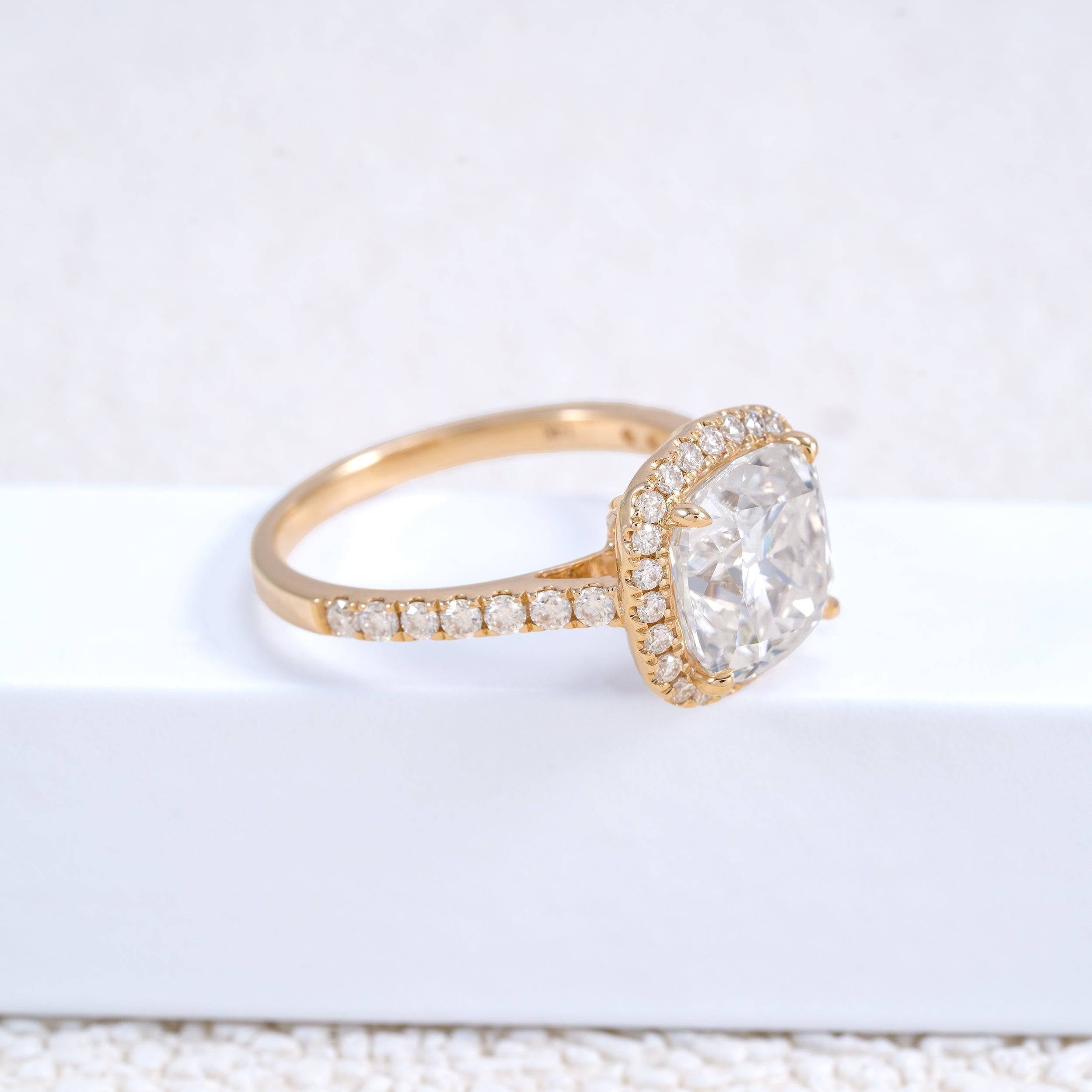3CT Real Gold 10K 14K 18K Cushion Cut VVS D Color VVS Moissanite Engagement Ring For Women