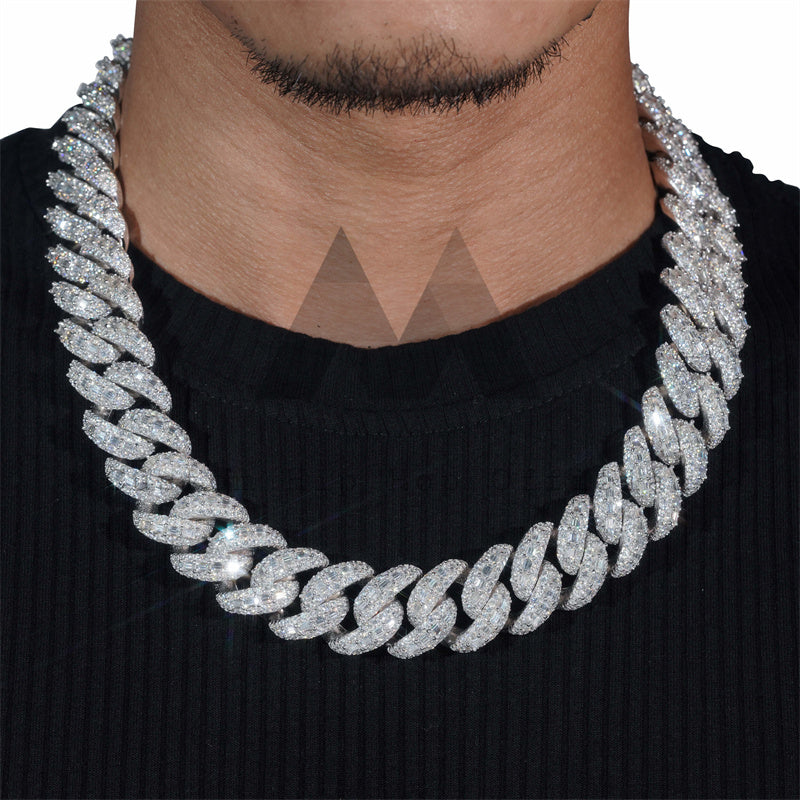 Custom Name Clasp 22mm Mosaic-Set diamond Cuban Link Chain 14K Gold