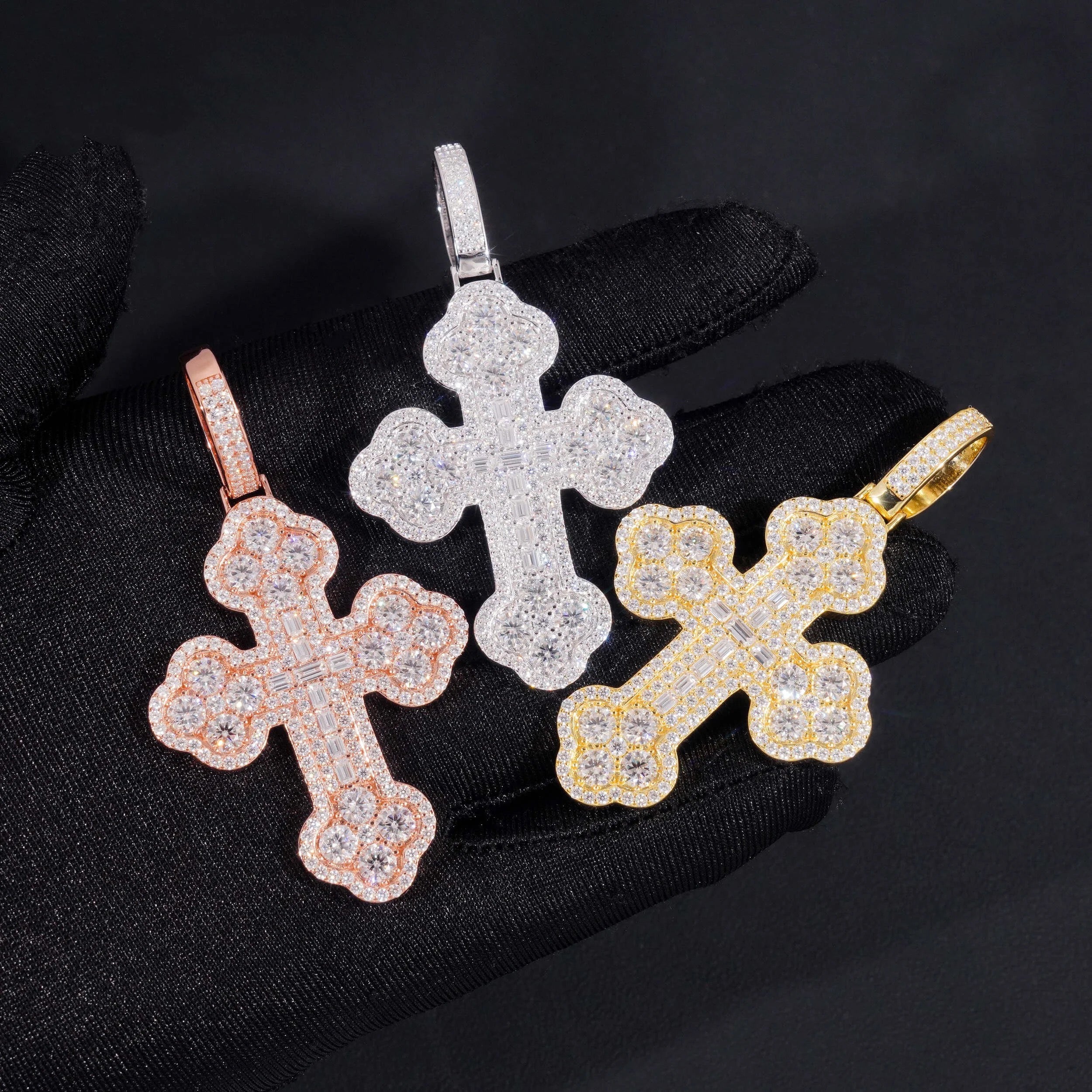 New Wrrival Baguette Cut Moissanite Diamond Cross Pendant 2Inch For Men