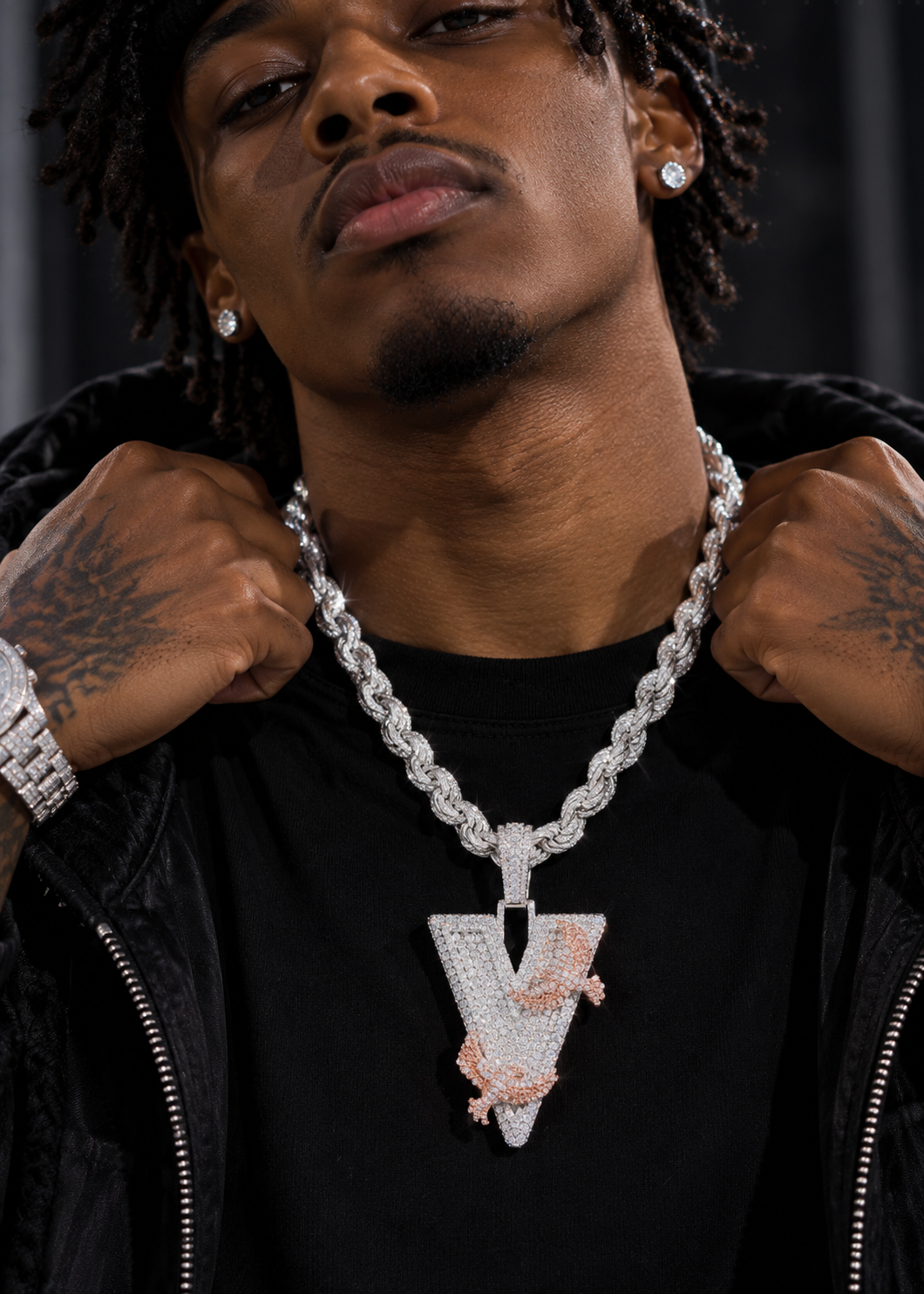 Iced Out Rose Gold Two Tone Custom Made Initial V Letter Initial Pendant Match 8MM Rope Chain