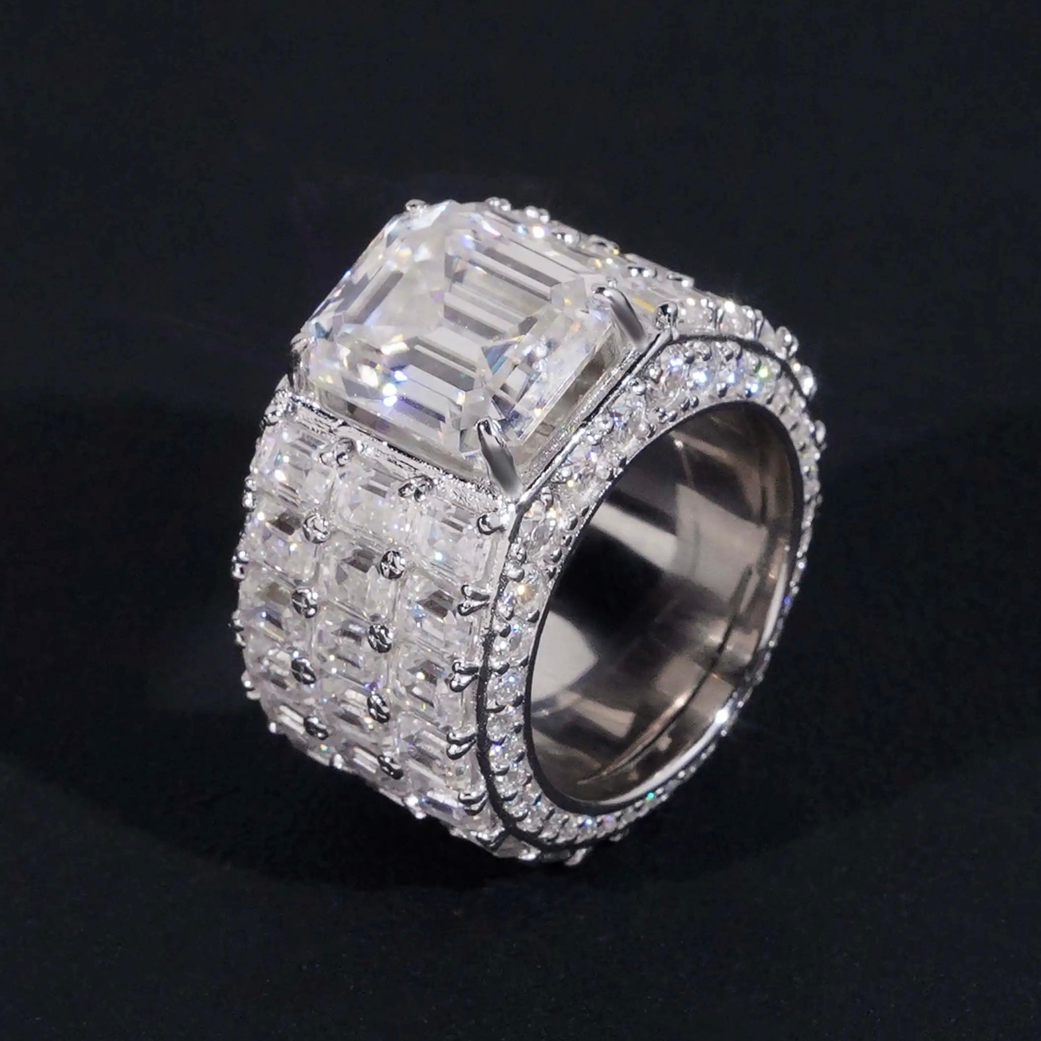 Luxury Design VVS Fully Iced Out Moissanite Diamond Cluster Ring For Men