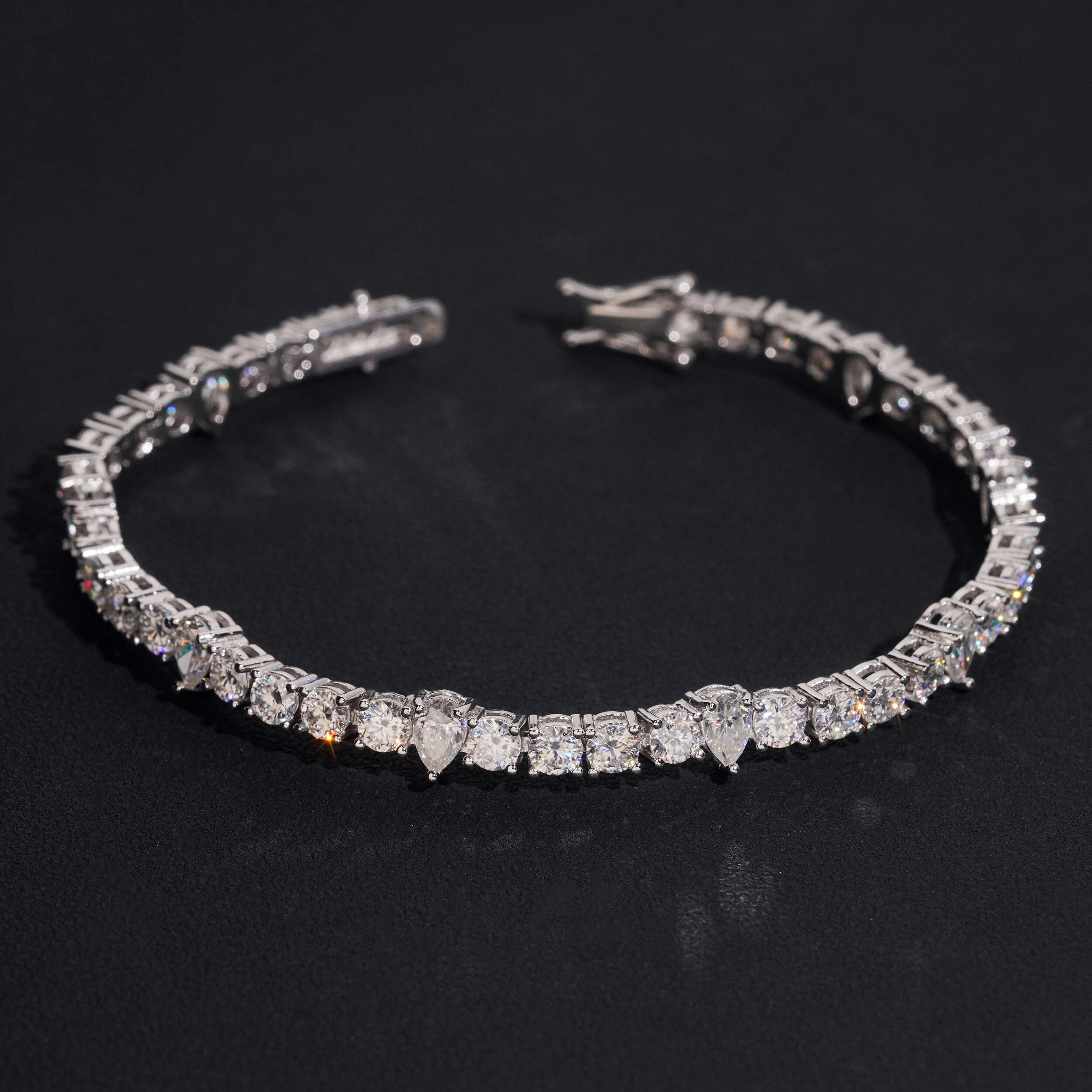4MM Moissanite Diamond Tennis Bracelet Unisex