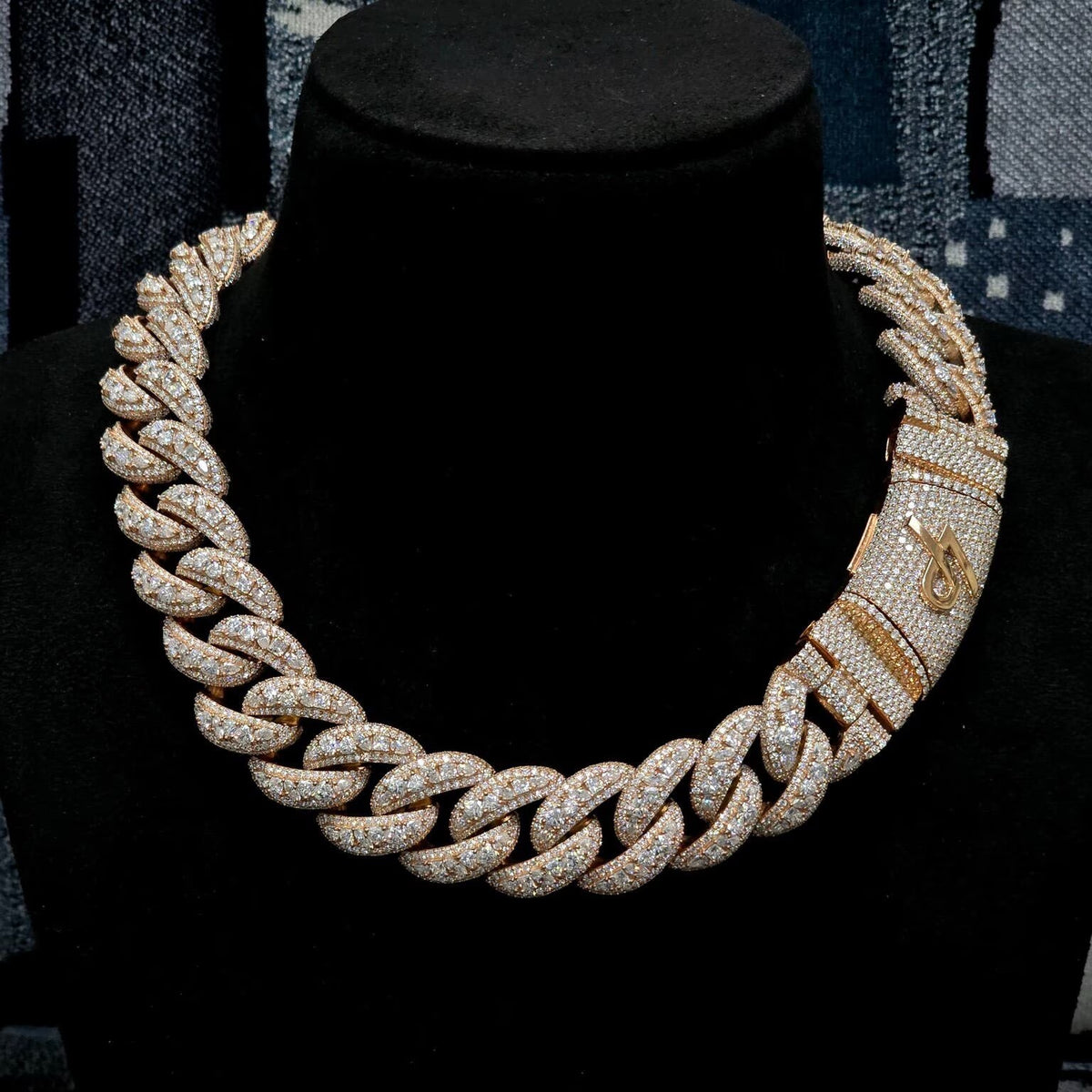 Custom Name Clasp Rose Gold 20MM Cuban Chain Necklace