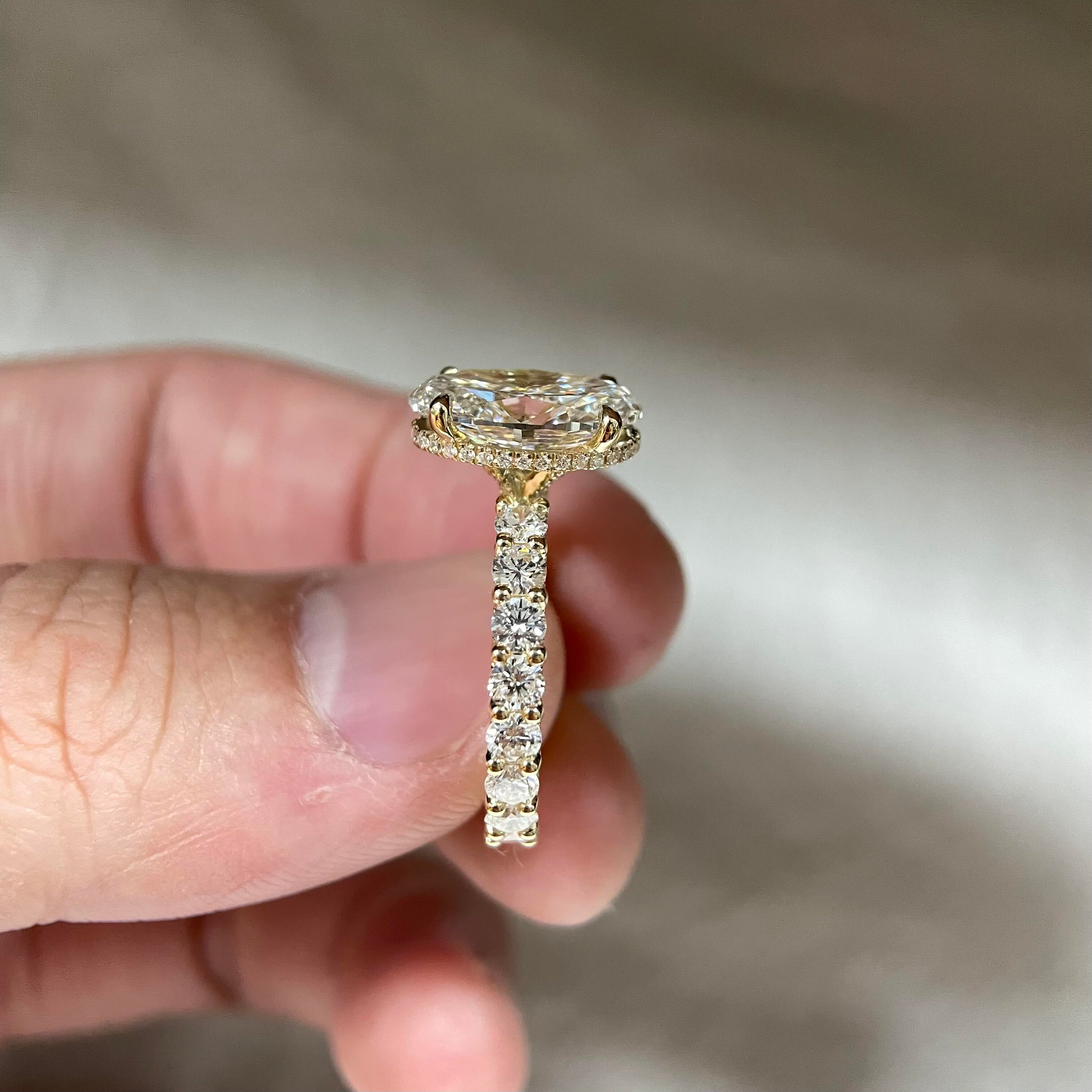 18K Yellow Gold 3 Carat Lab Grown Diamond Ring with IGI