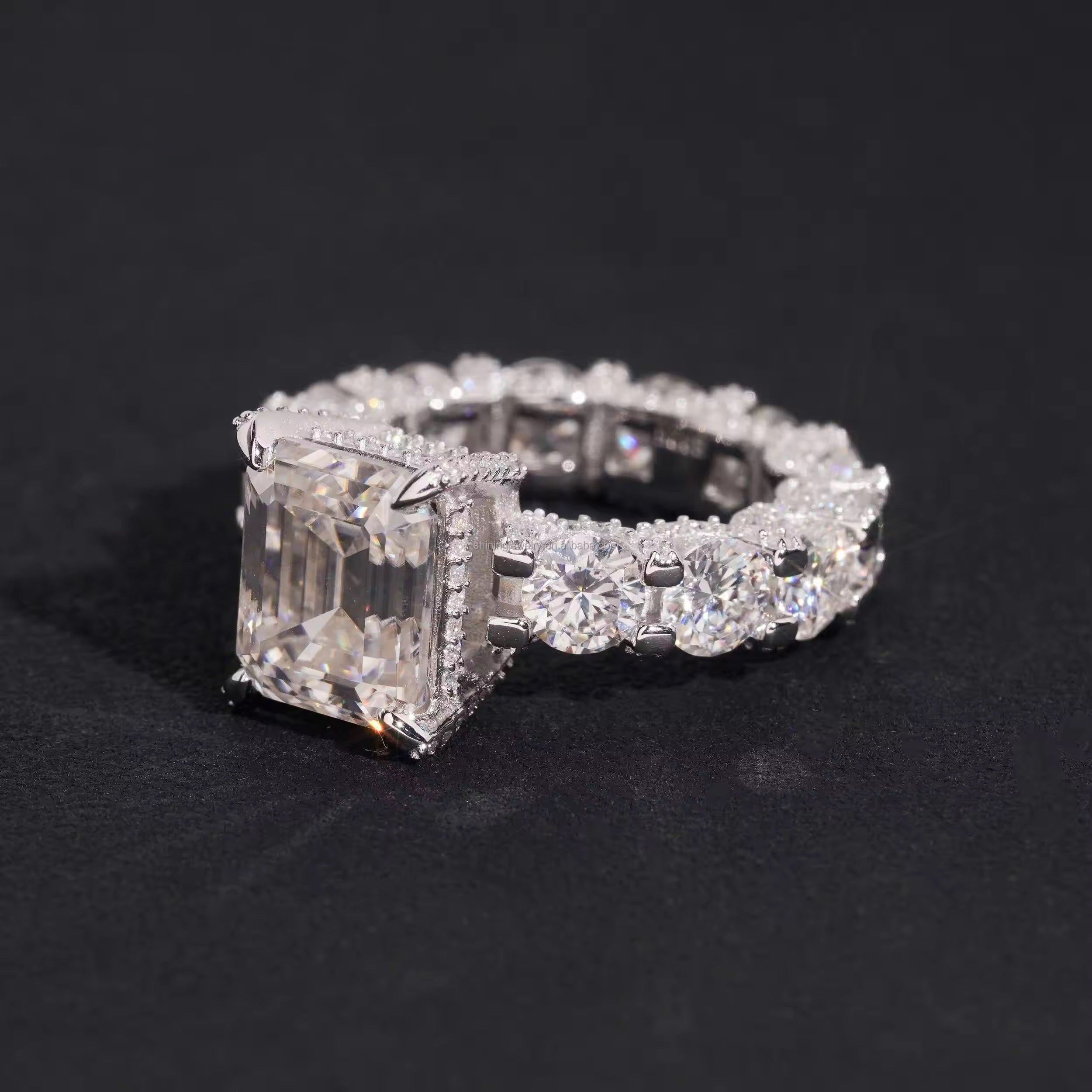 Luxury Full Iced Band Big Carat Ring Moissanite Diamond Ring