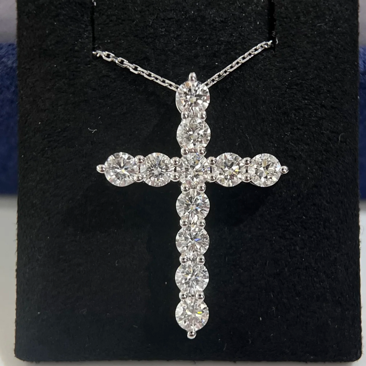 VVS Lab Diamond 2.05CT Lab Diamond Cross Pendant Necklace For Women