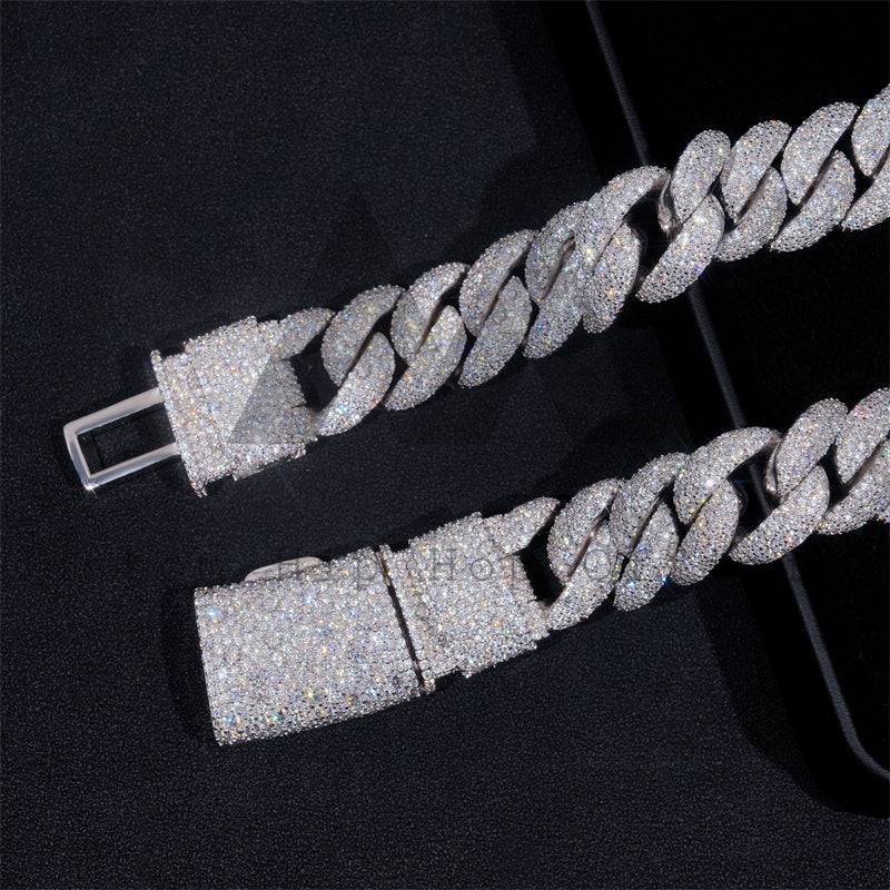 20mm Mosaic-Set Moissanite Cuban Link Chain 10K Gold