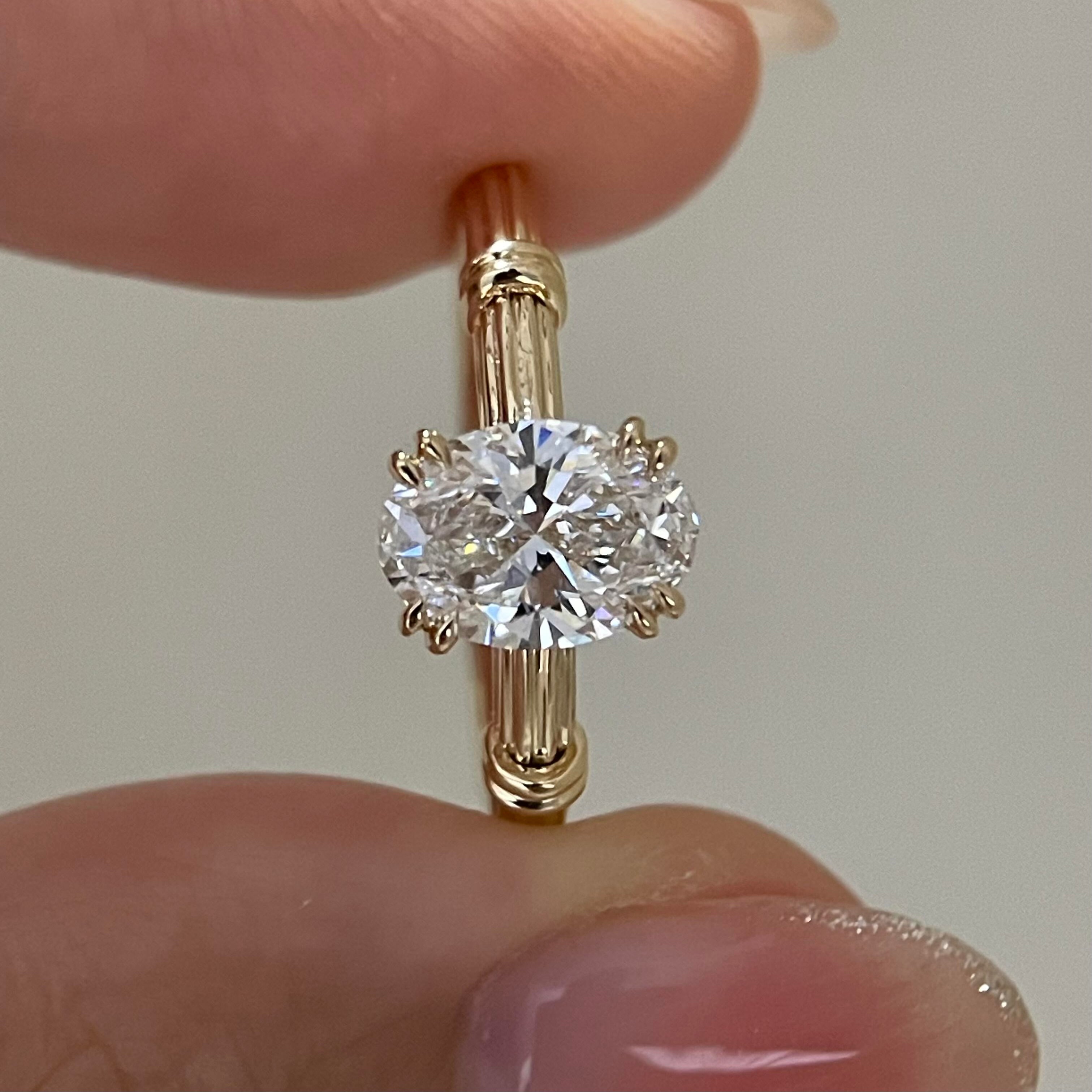 2Ct Oval Cut Vintage Lab Grown Diamond Ring 18K Gold