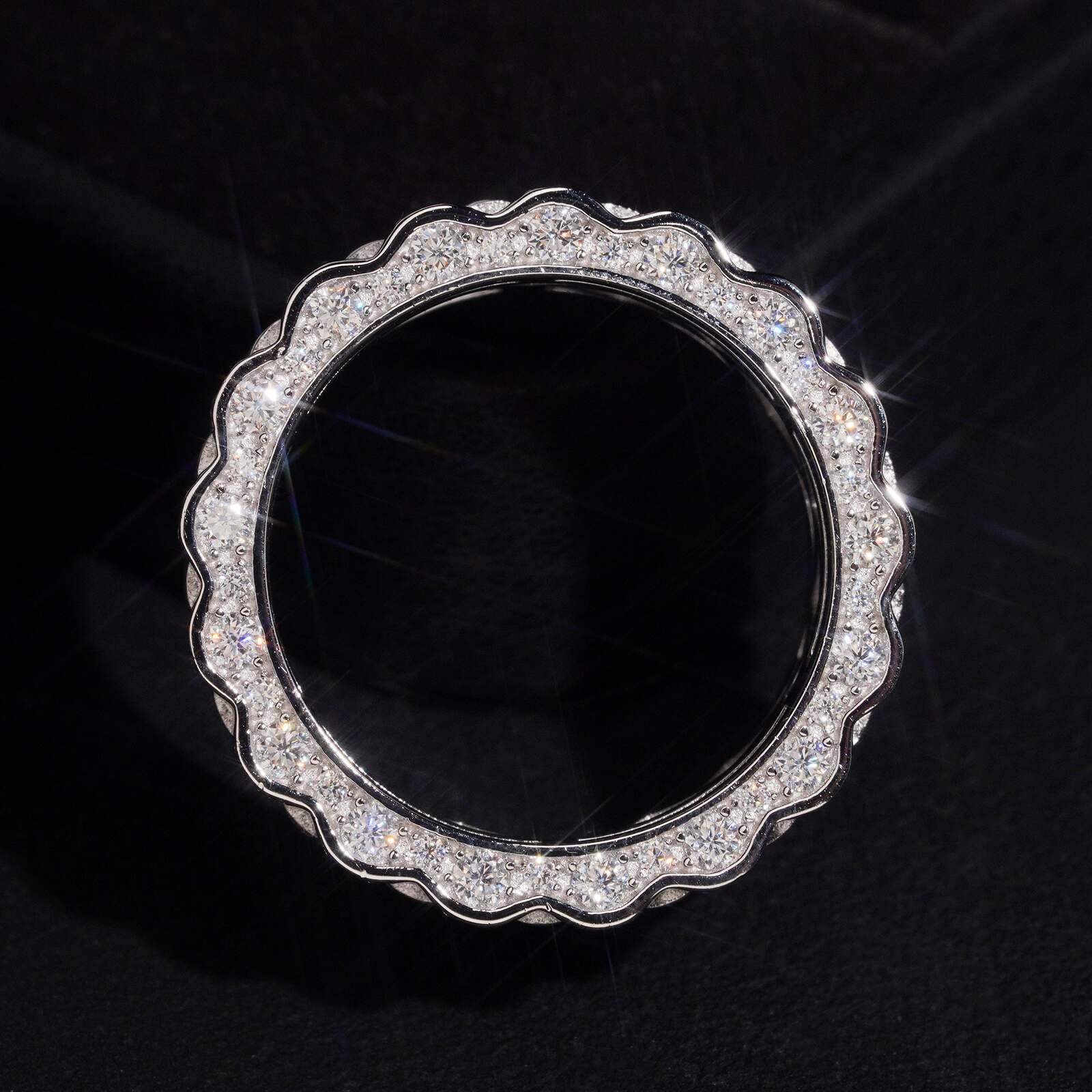 925 Silver Jubilee Band Style Moissanite Diamond Ring