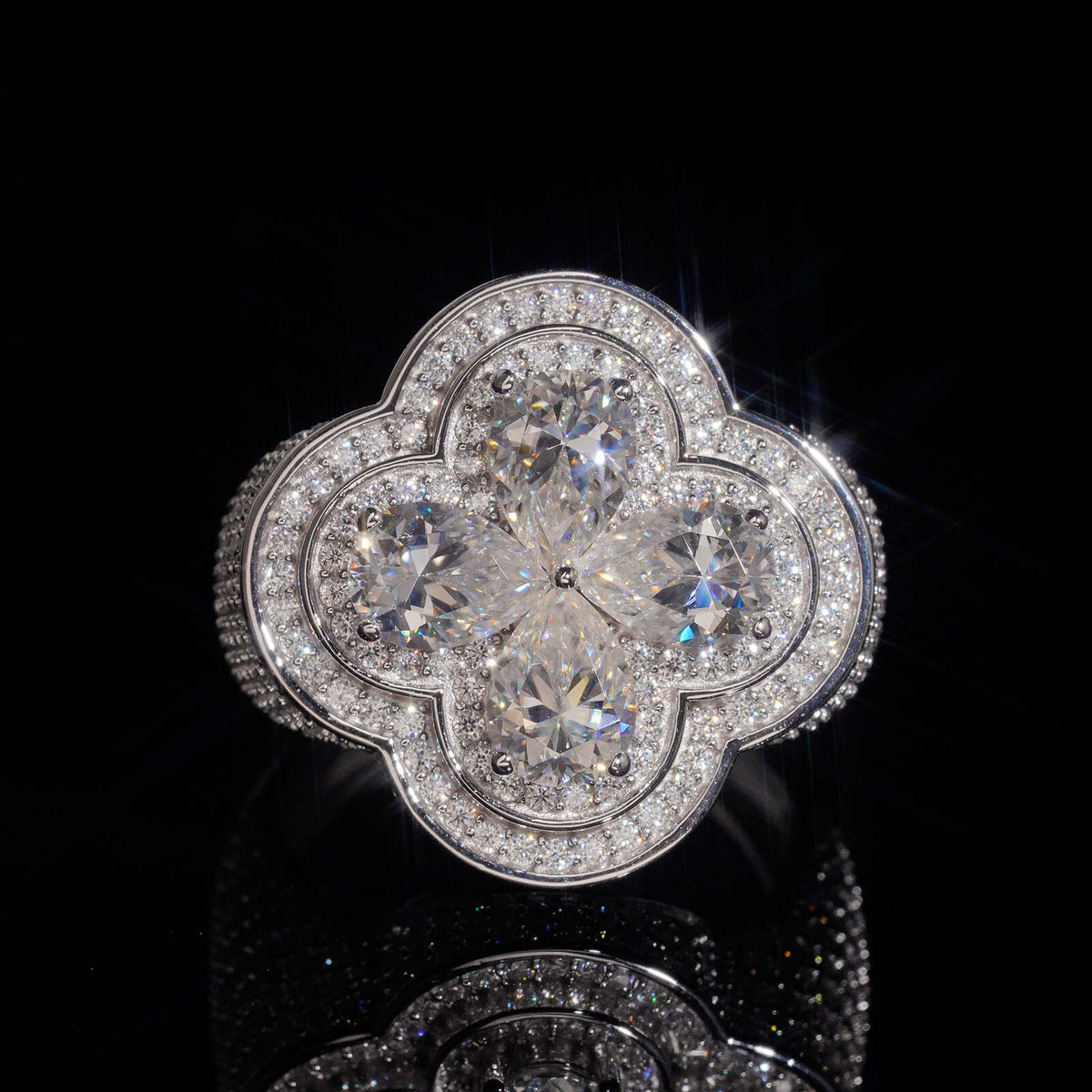Half Iced Moissanite Diamond Men Clover Ring