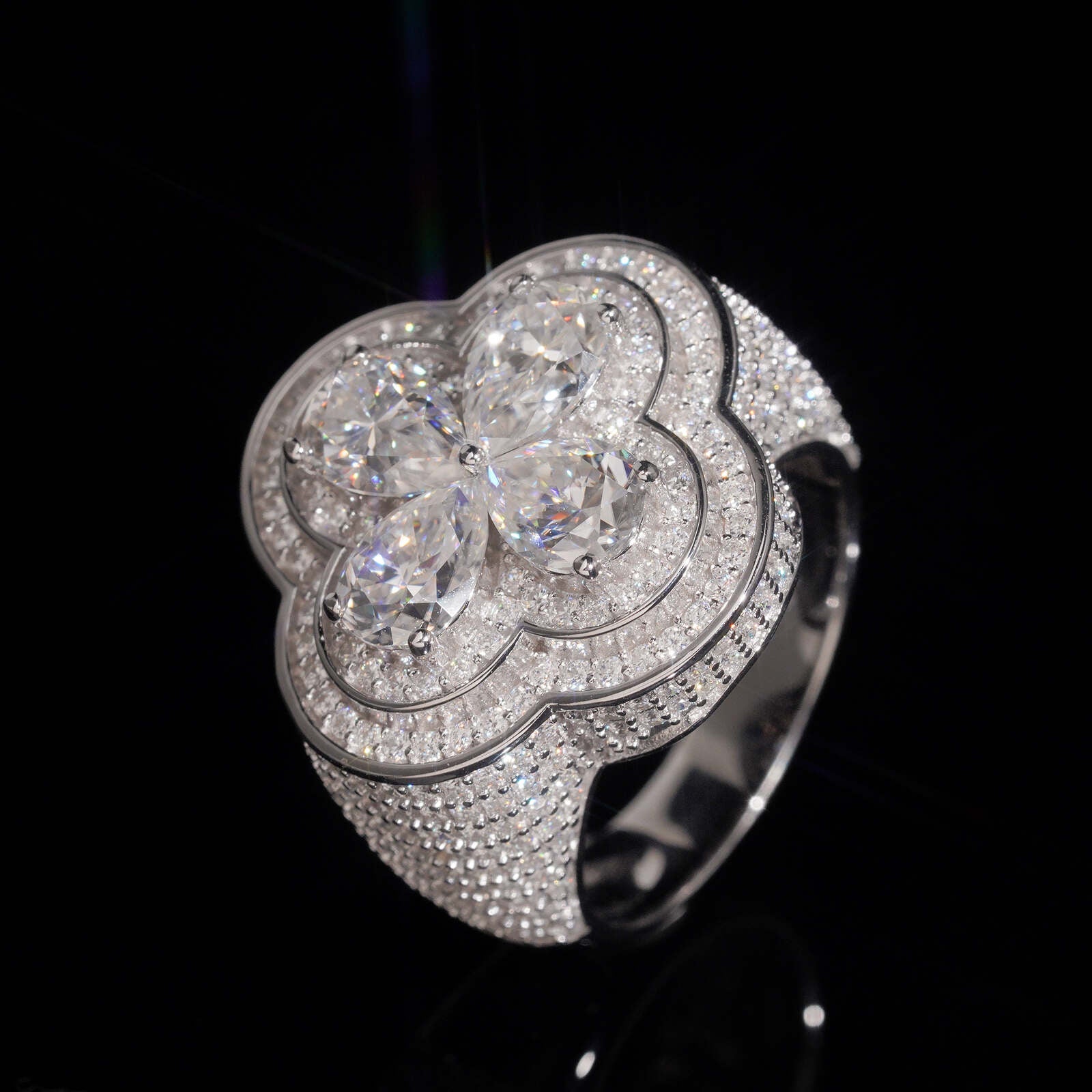 Half Iced Moissanite Diamond Men Clover Ring