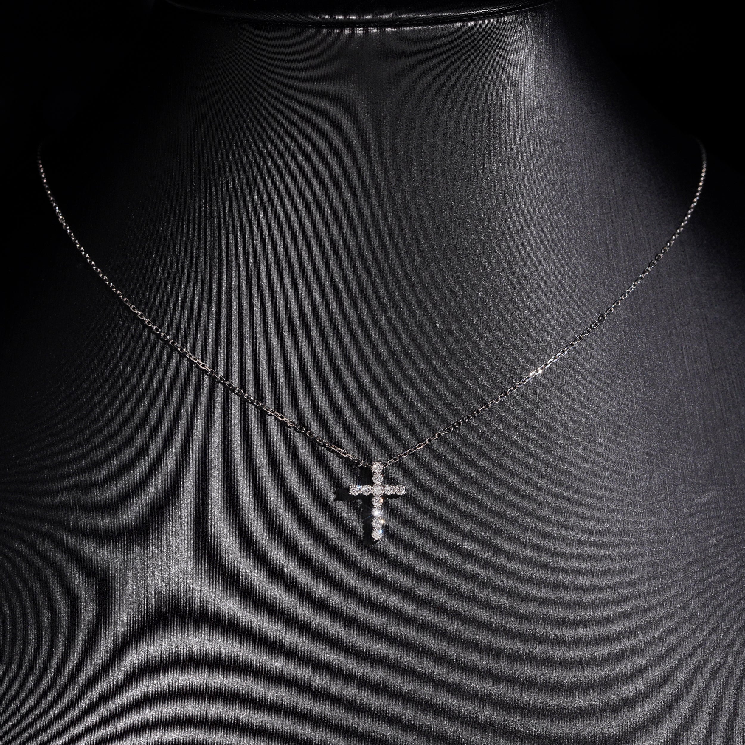 Mini Size 10K White Gold 0.2CT Lab Diamond Cross Necklace
