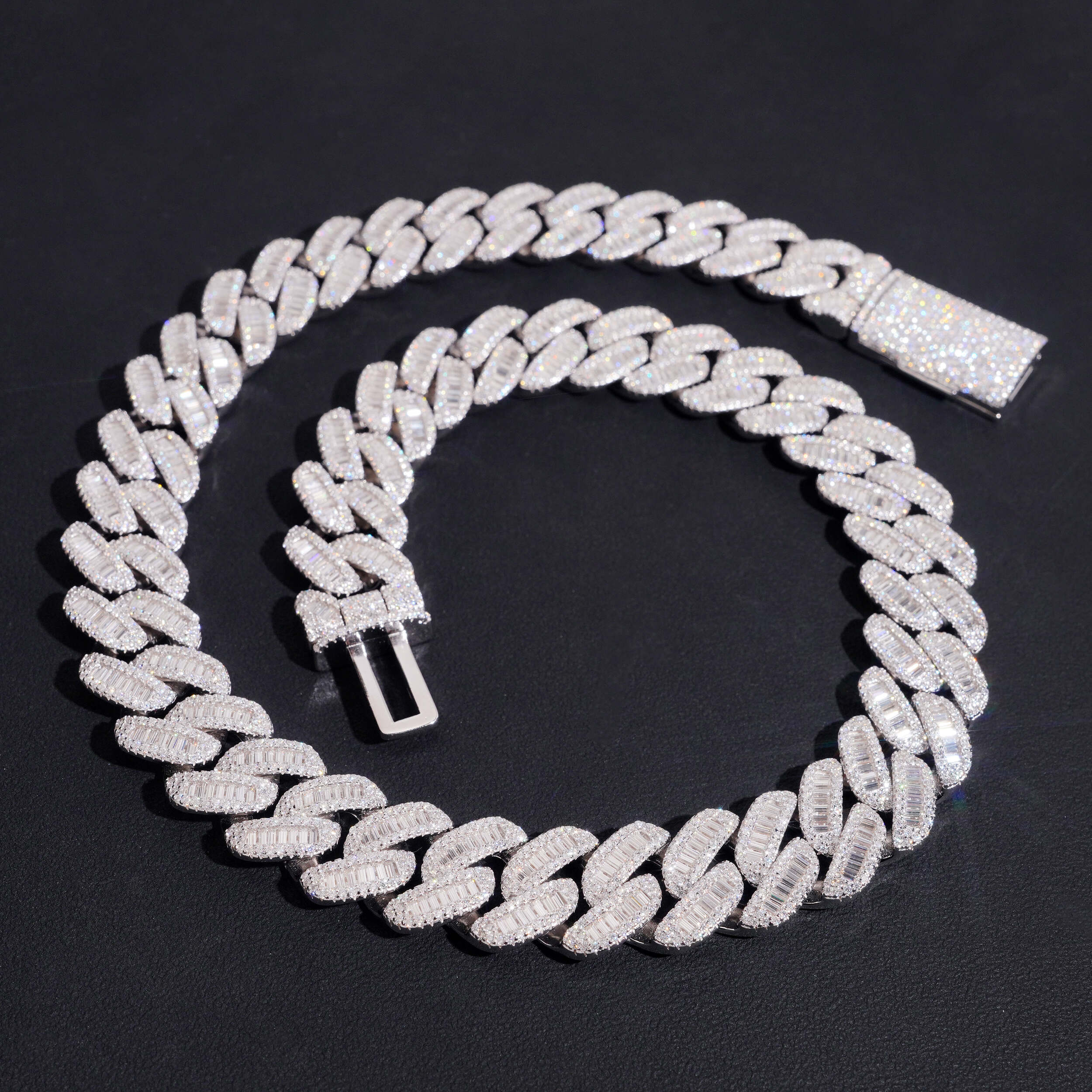 Hip Hop Jewelry 17MM Baguette Diamond Cuban Link Chain Necklace Moissanite