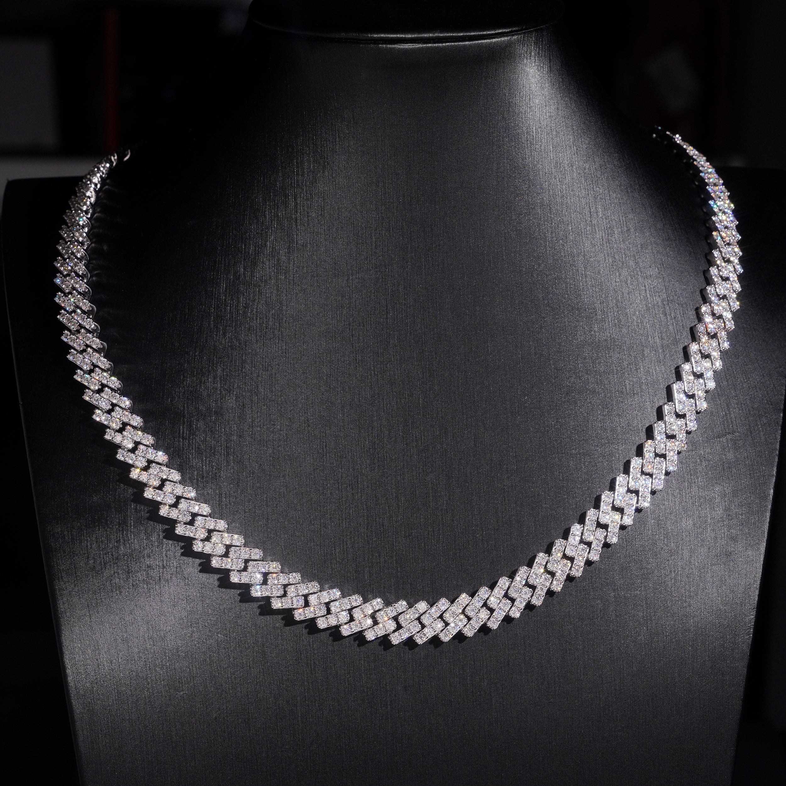 Single Row Moissanite Diamond Cuban Chain 10MM